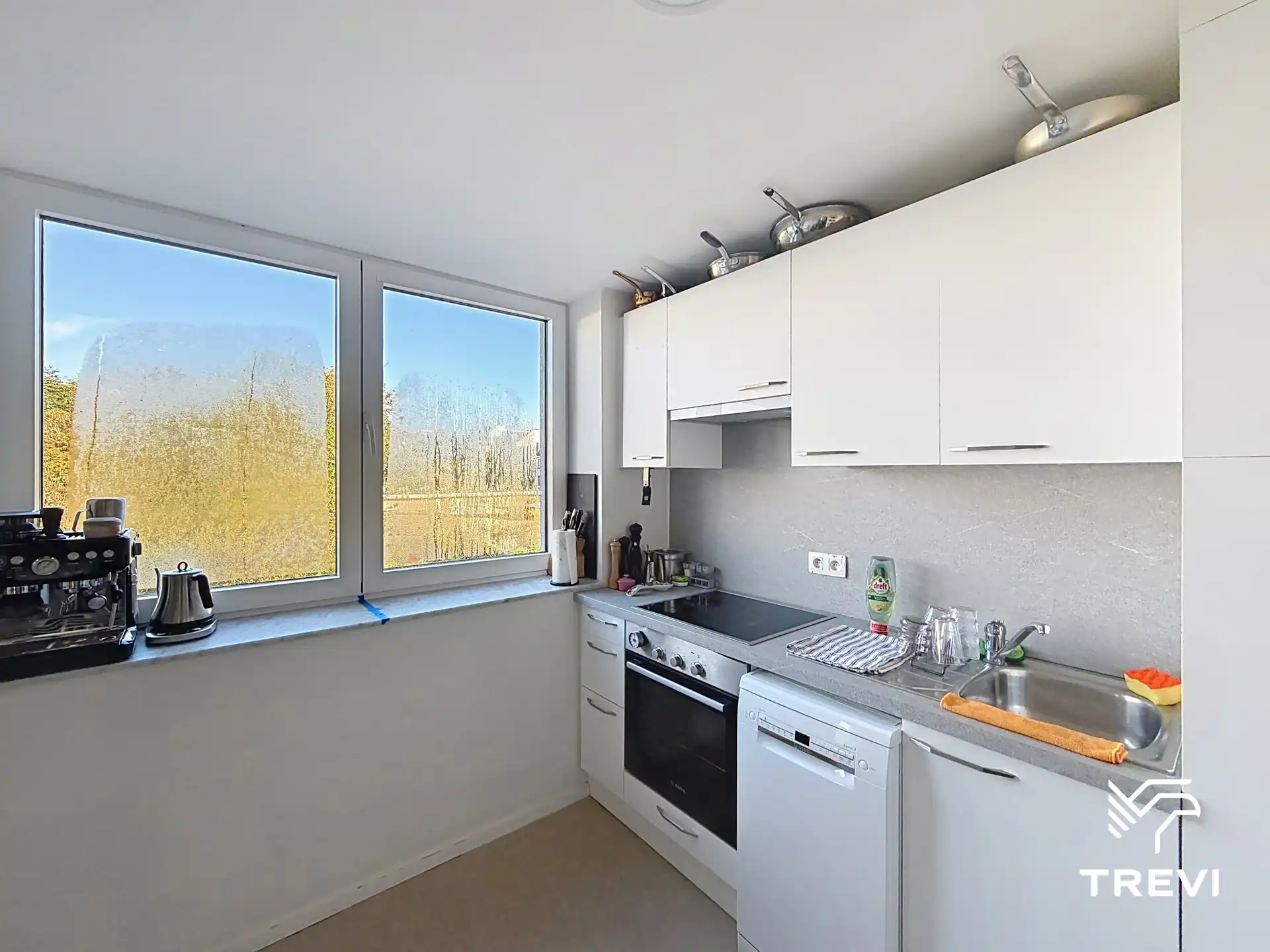 Mooi appartement met 1 slaapkamer + studeerkamer foto 6