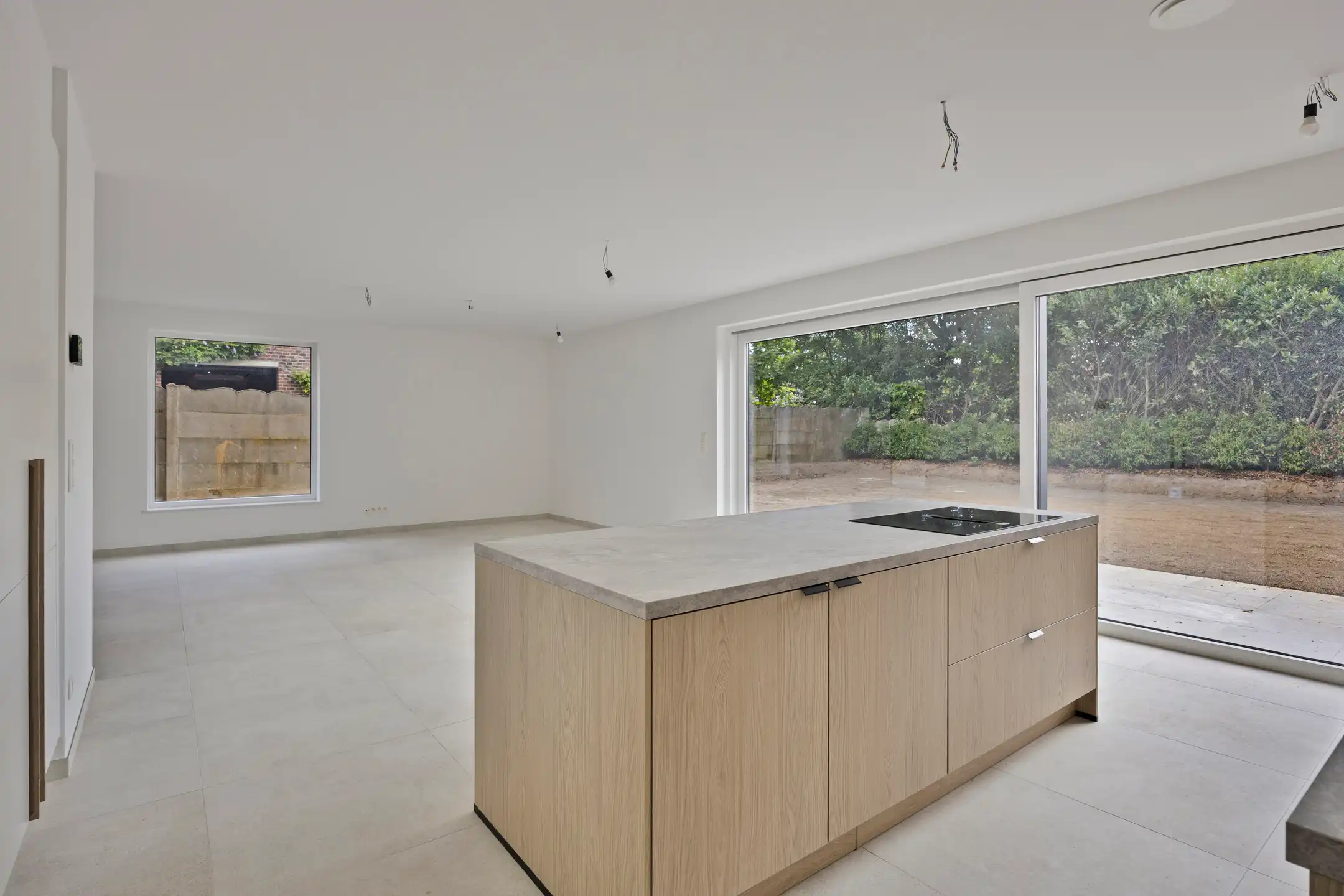 Nieuwbouwwoning met 6 slaapkamers & 3 badkamers (aan 6% btw) foto 8
