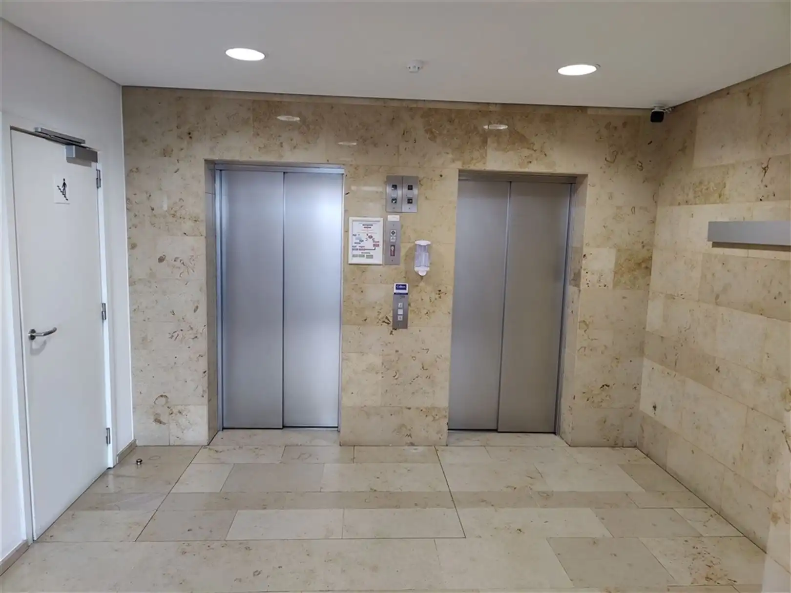 LOUIZA 209A: 444m² foto 11