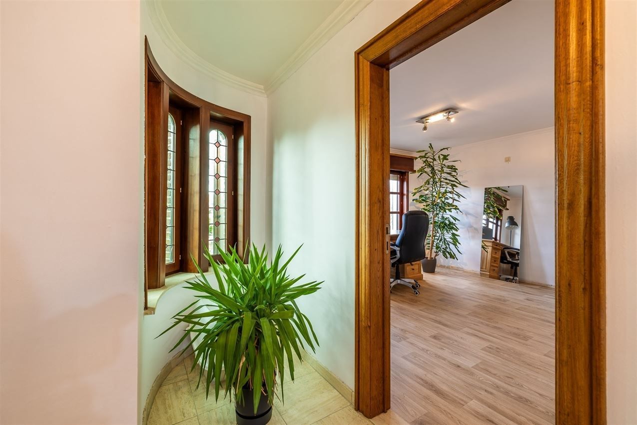 Unieke locatie, twee jaar geleden vernieuwd  foto 5