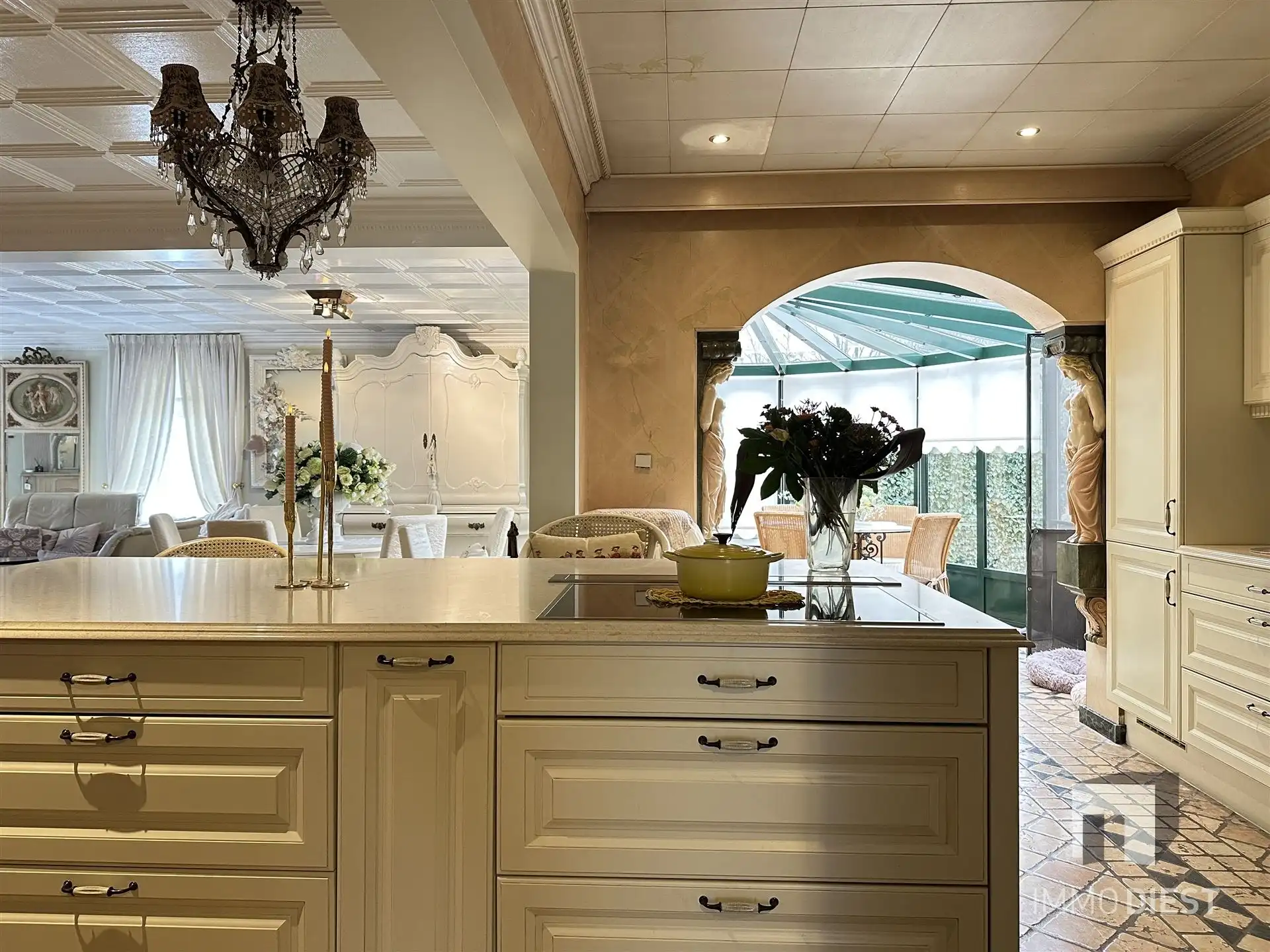 Verzorgde woning. Uw zaak aan huis mogelijk! foto 8