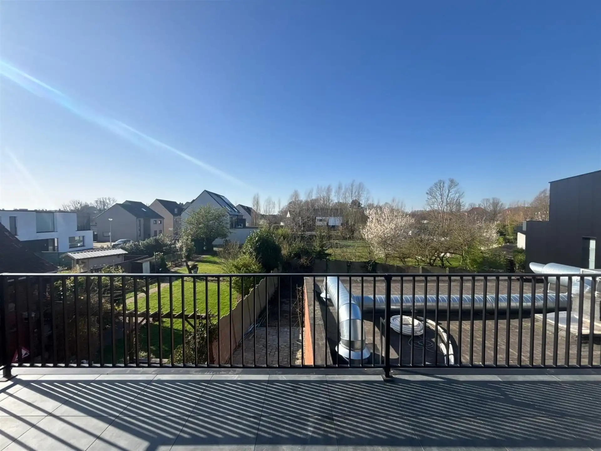 Ruim appartement met zonneterras, vlakbij groene oase! foto 32