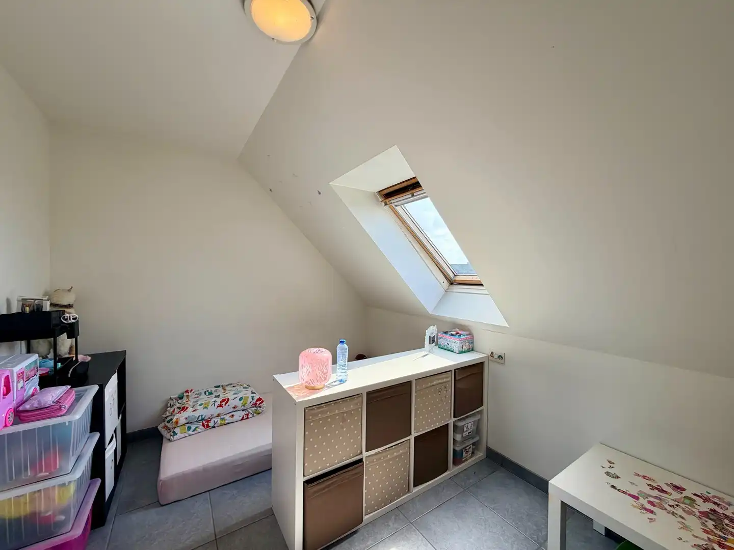 Instapklaar 1-slaapkamerappartement binnen de ring van Tielt! foto 6