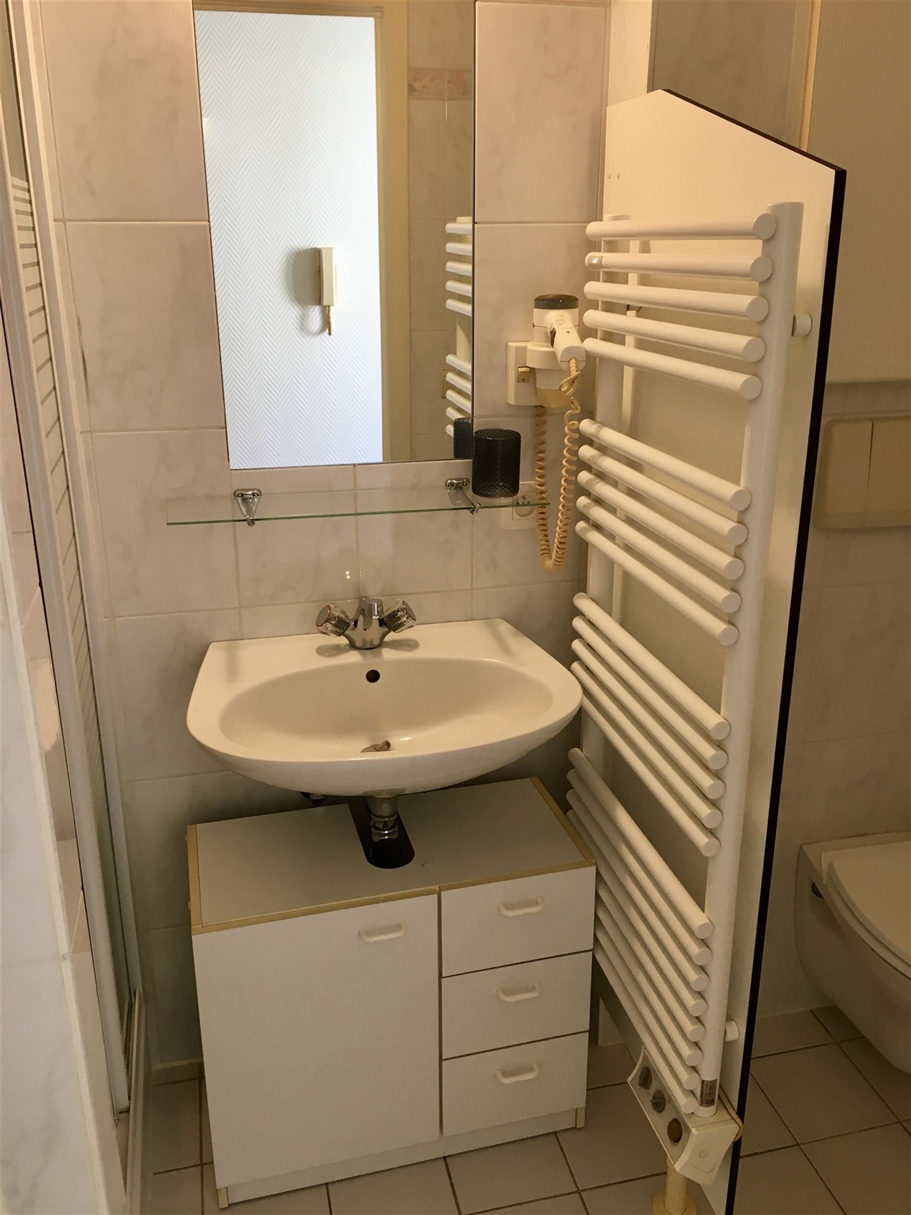 Knusse studio dichtbij de zeedijk van De Panne  foto 16