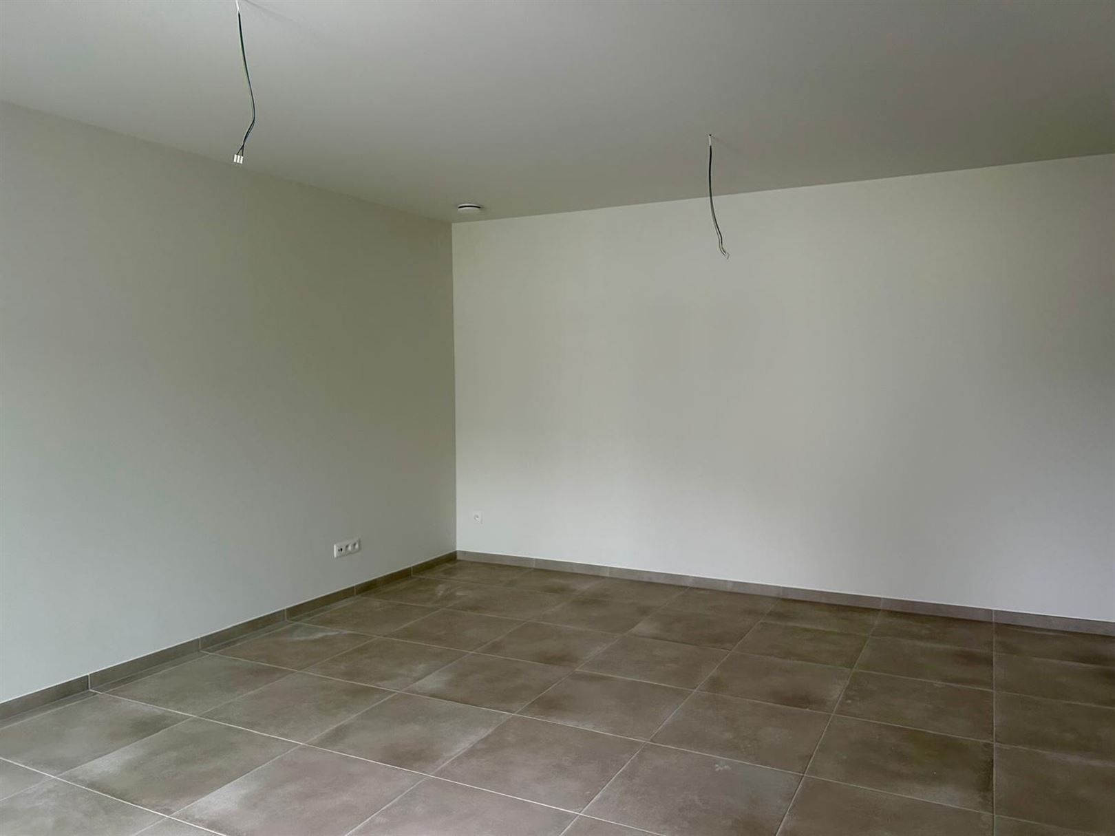 Nieuwbouwappartement met 1 slaapkamer en parkeerplaats foto 4