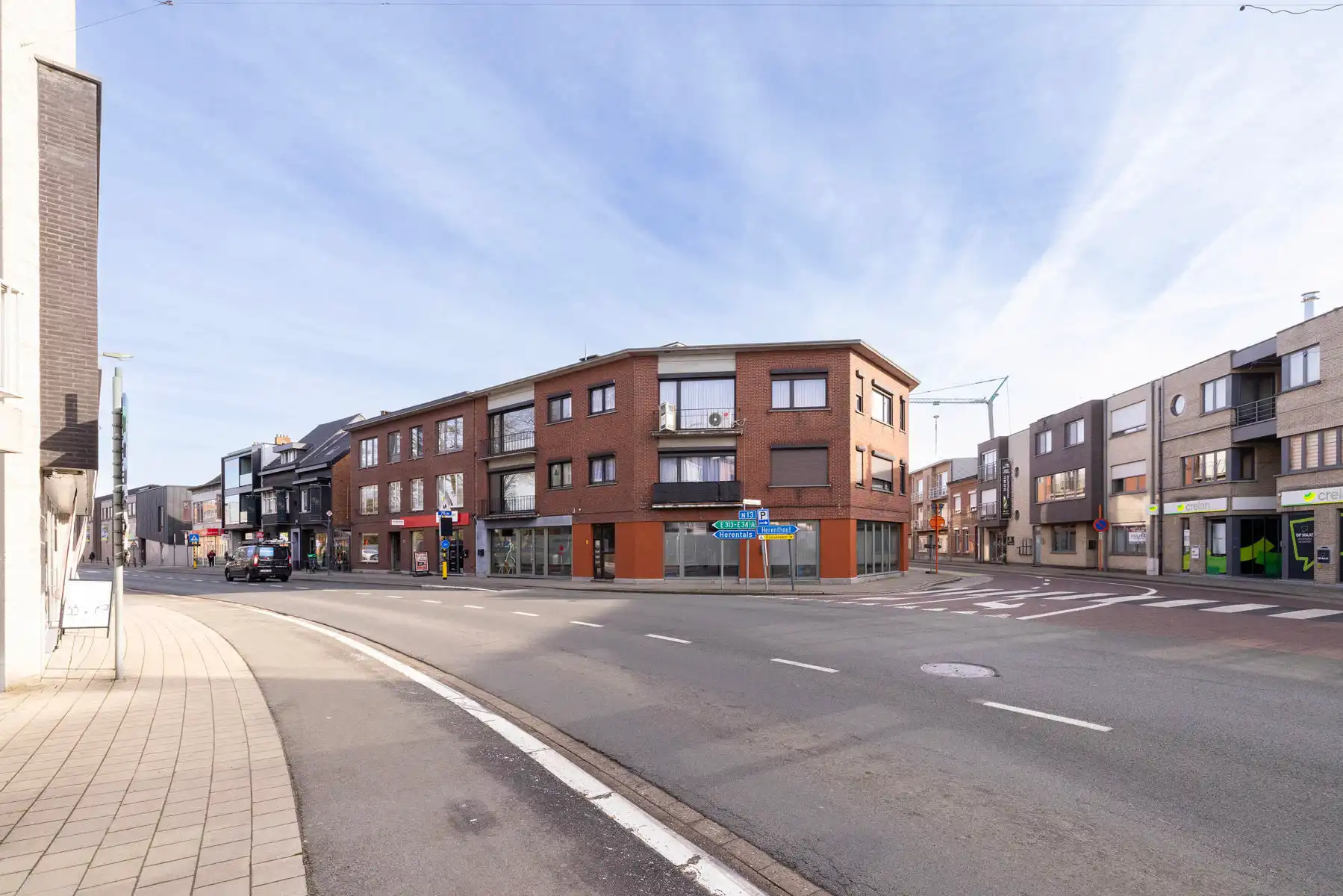 Op te knappen app met 2 slpk in hartje Nijlen foto 17