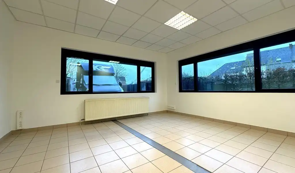 Lichtrijke kantoren te huur aan Nijverheidskaai in Gent foto 10