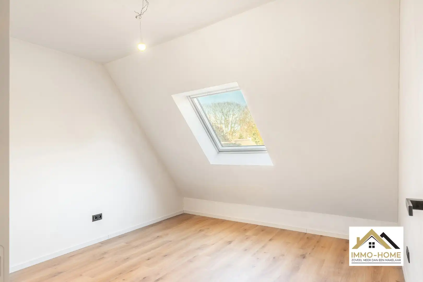 Nieuwbouw energiezuinig appartement met  4 slaapkamers! foto 16