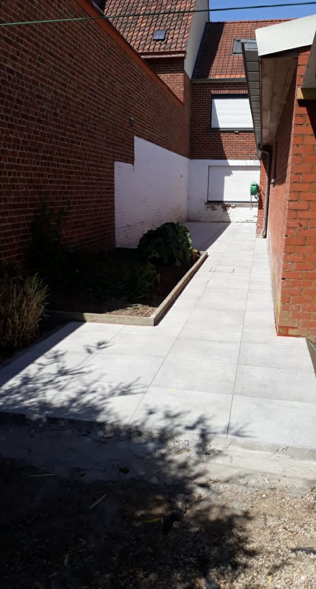 WAREGEM - Schitterend gerenoveerde & energiezuinige woning met 3 SLPK foto 19