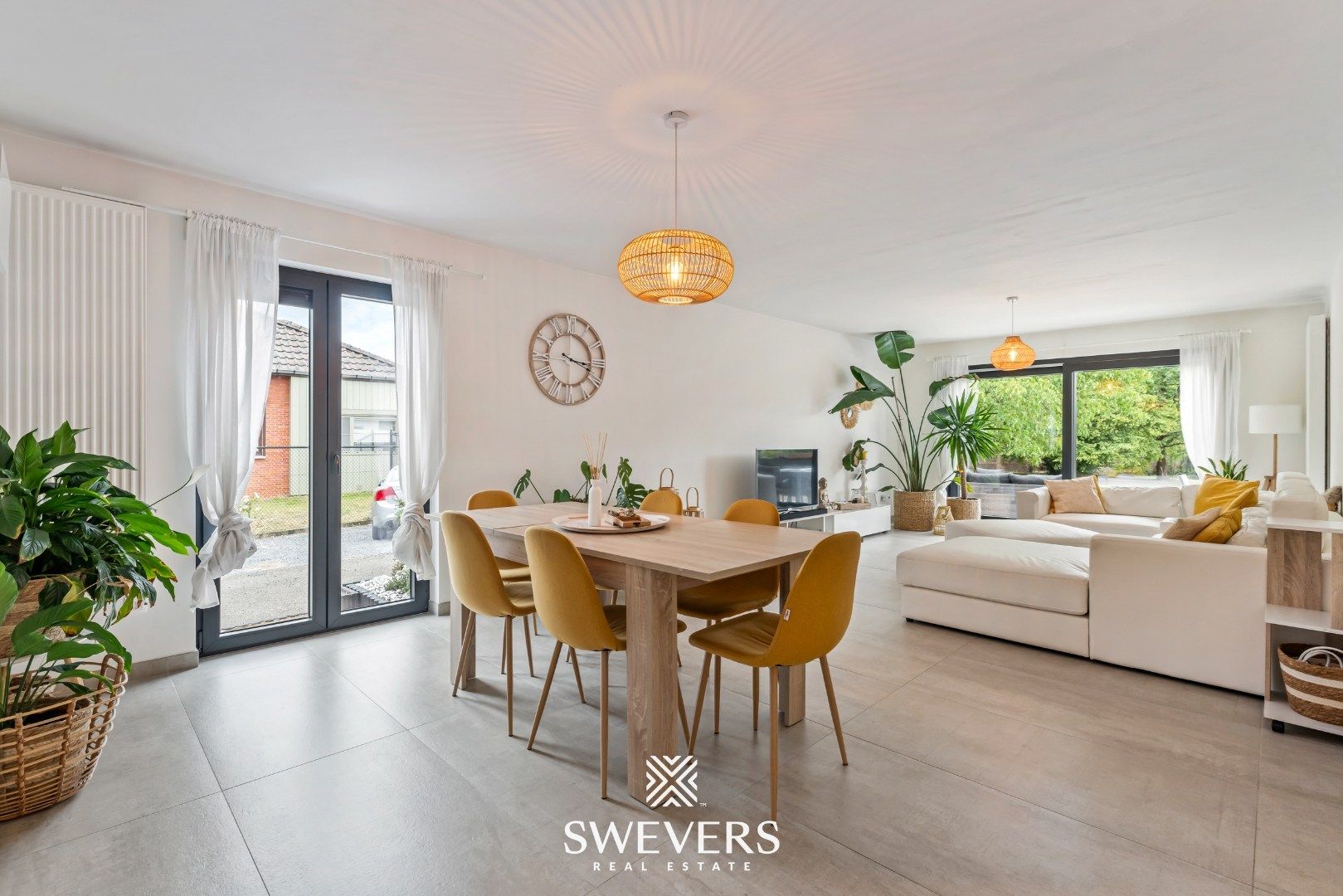 Ruime gerenoveerde villa (306m²) met praktijkmogelijkheden op ZW-perceel (24a68ca) foto 3