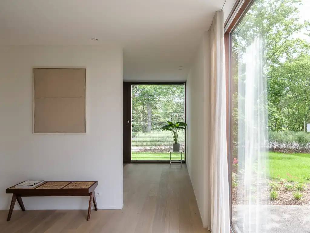 Hoogwaardig afgewerkte parkwoning met een bureauruimte op het GLV, gelegen in het gegeerde Drongen. foto 10