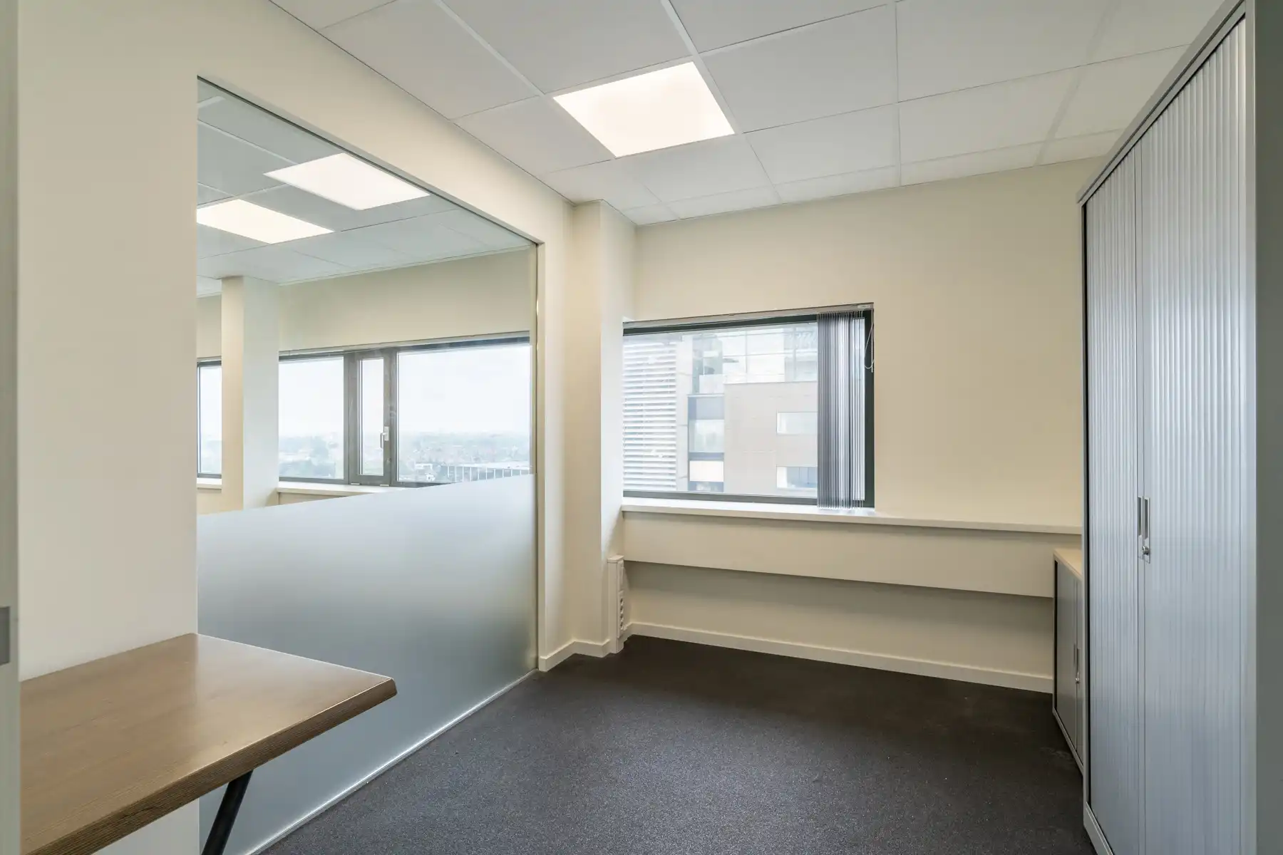 Instapklare kantoorruimte te huur in Radisson Toren foto 7