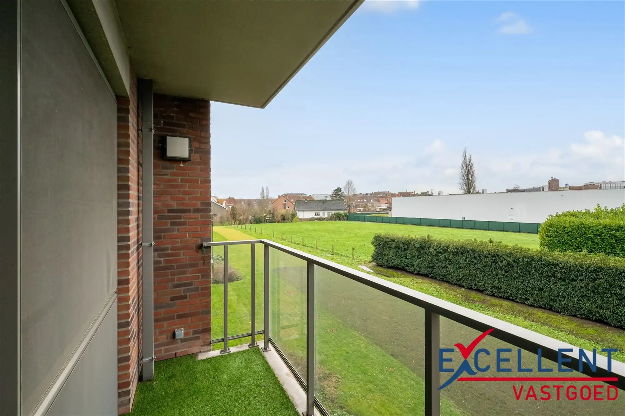 Zeer ruime service flat te koop Hof Van Rekkelinge Deinze! foto 8