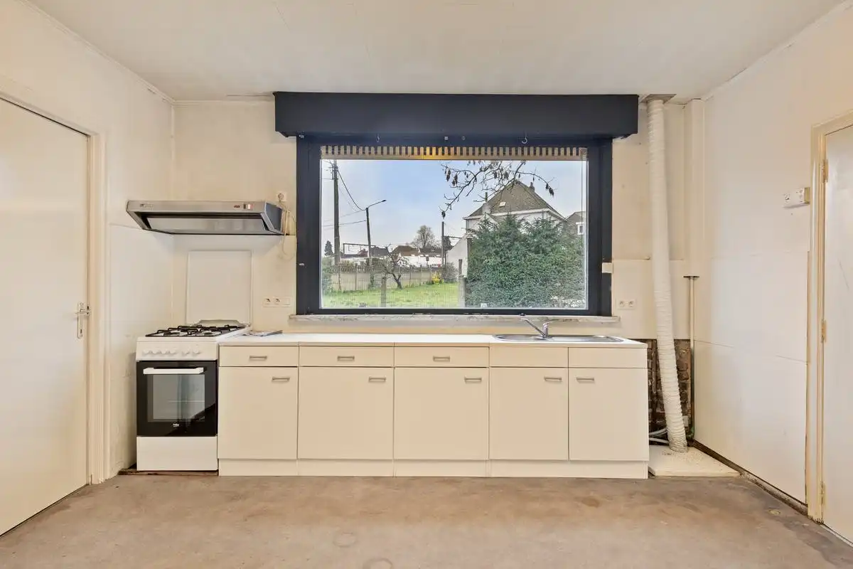 Halfopen huis met 2 kamers en garage te koop in Anzegem foto 8