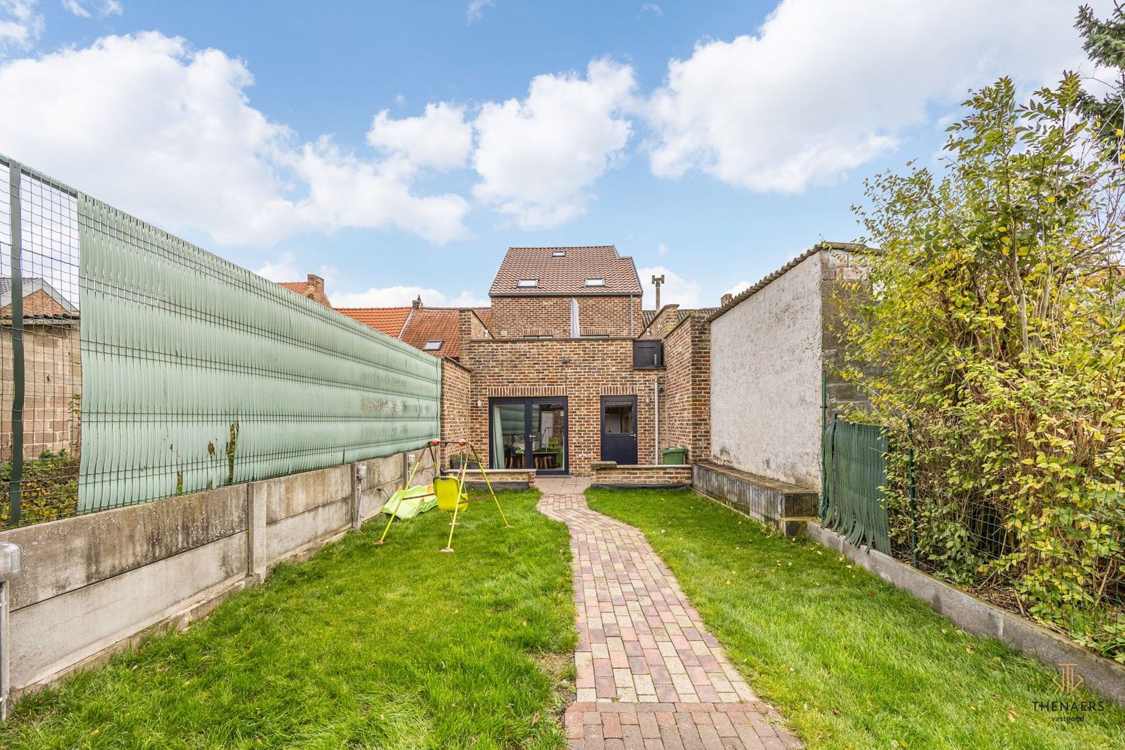 Bel-etage met polyvalente ruimte, garage en grote terrassen. foto 19