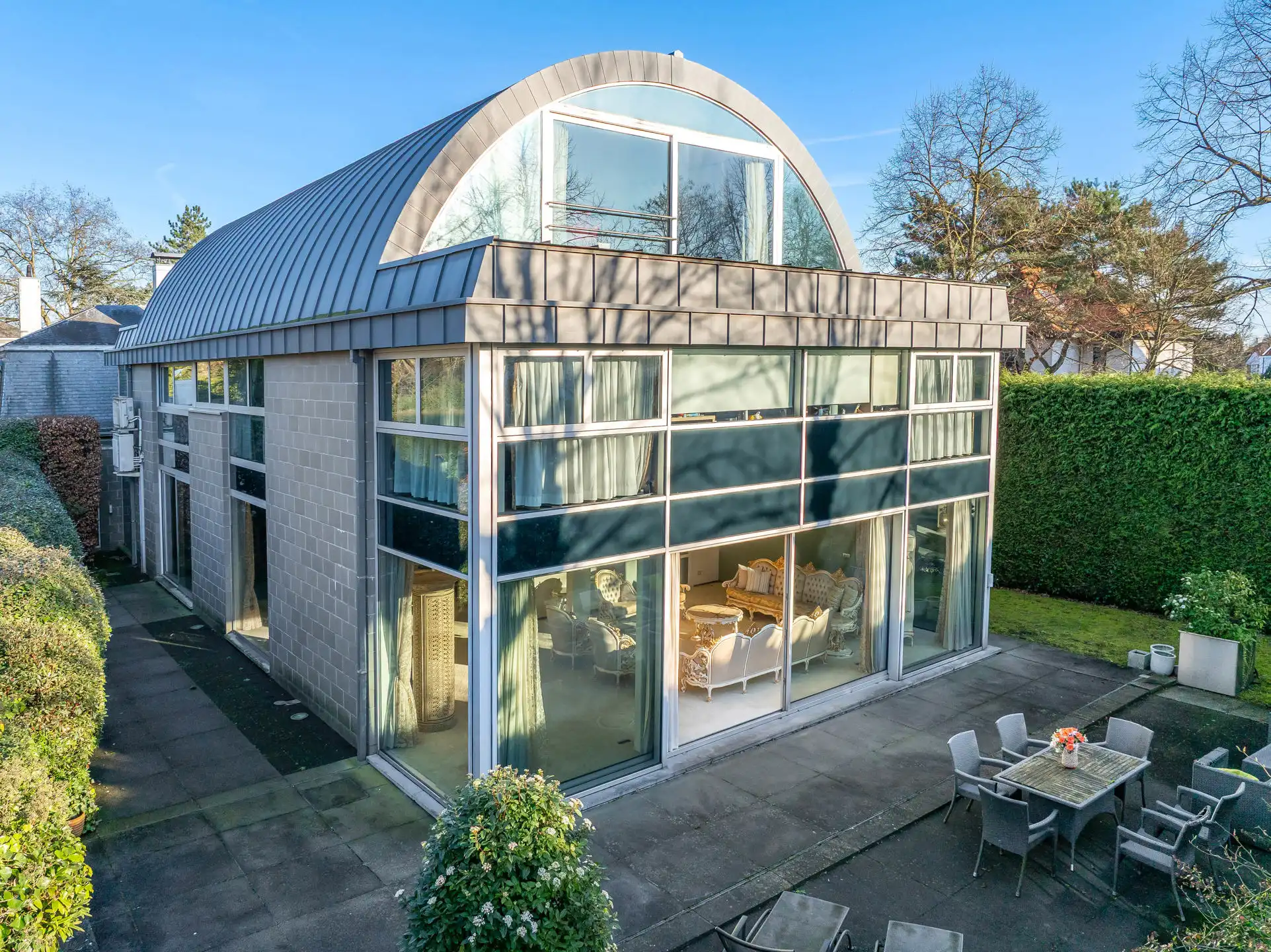 Riante en moderne villa in de gegeerde Elsdonckwijk  foto 3