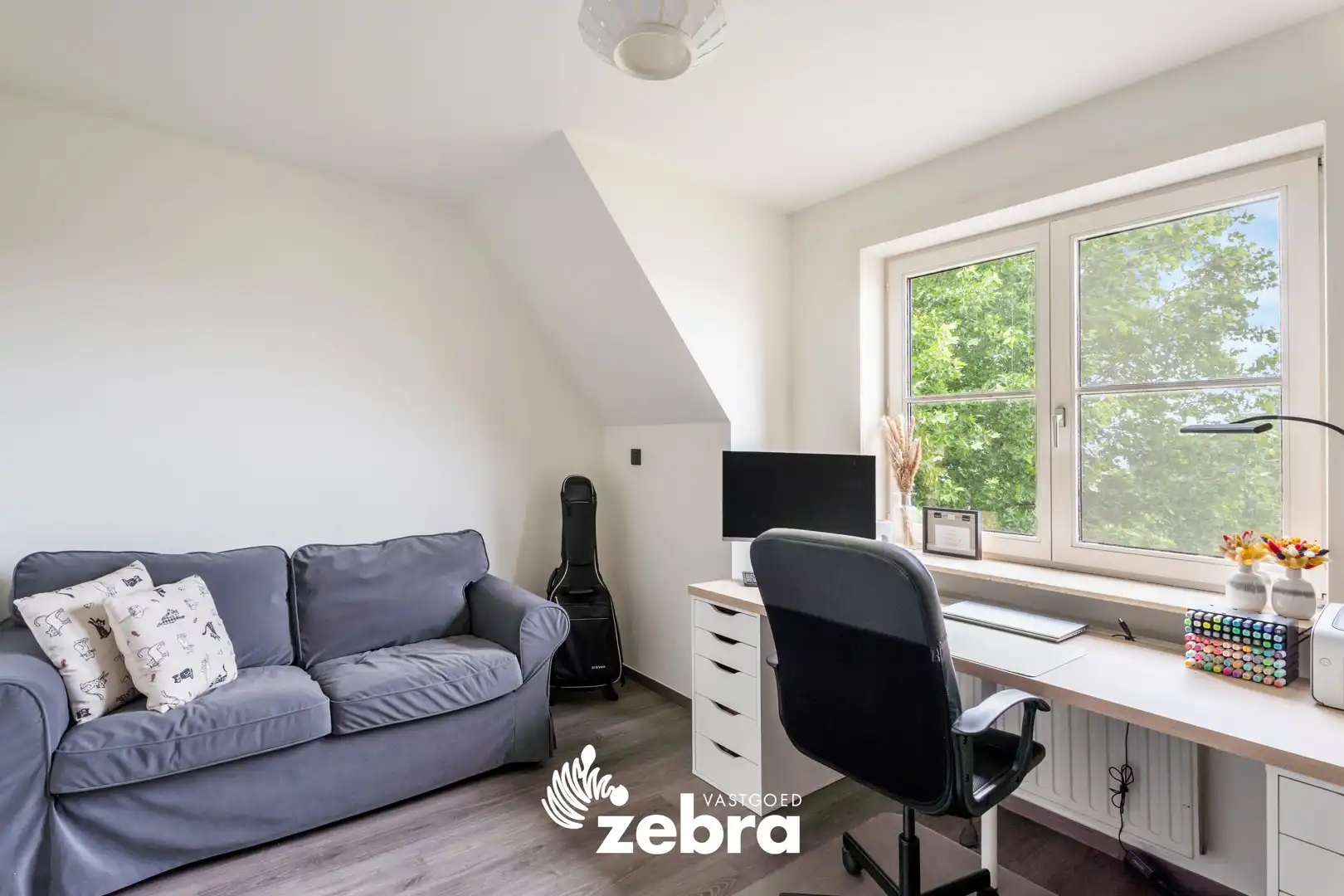 Ruim & instapklaar appartement met garage op een centrale ligging te Harelbeke! foto 10