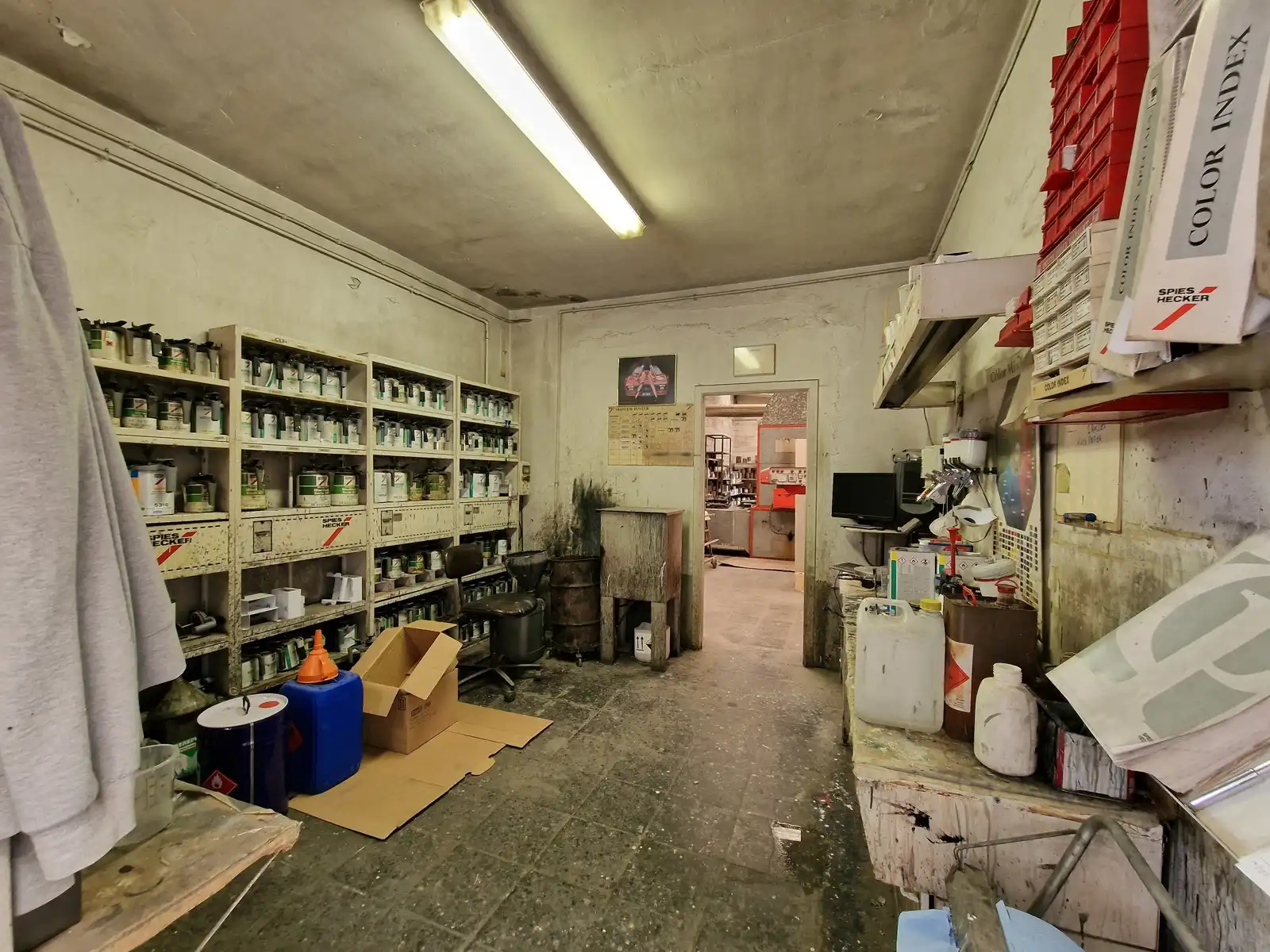 Polyvalente garage 600m² met appartement te Ransberg (Linter) foto 19