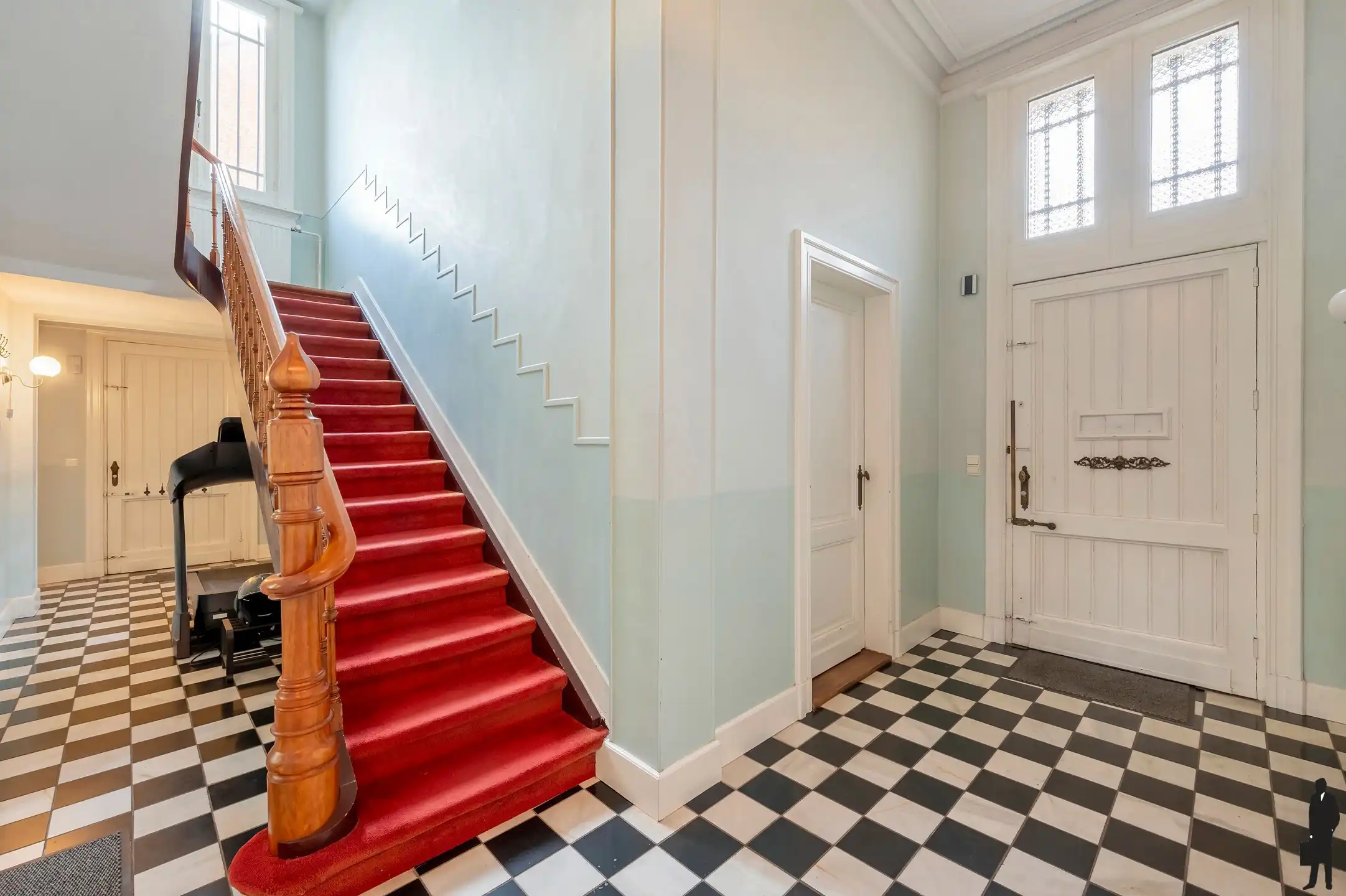 Historisch herenhuis pal in het centrum van Essen! foto 3