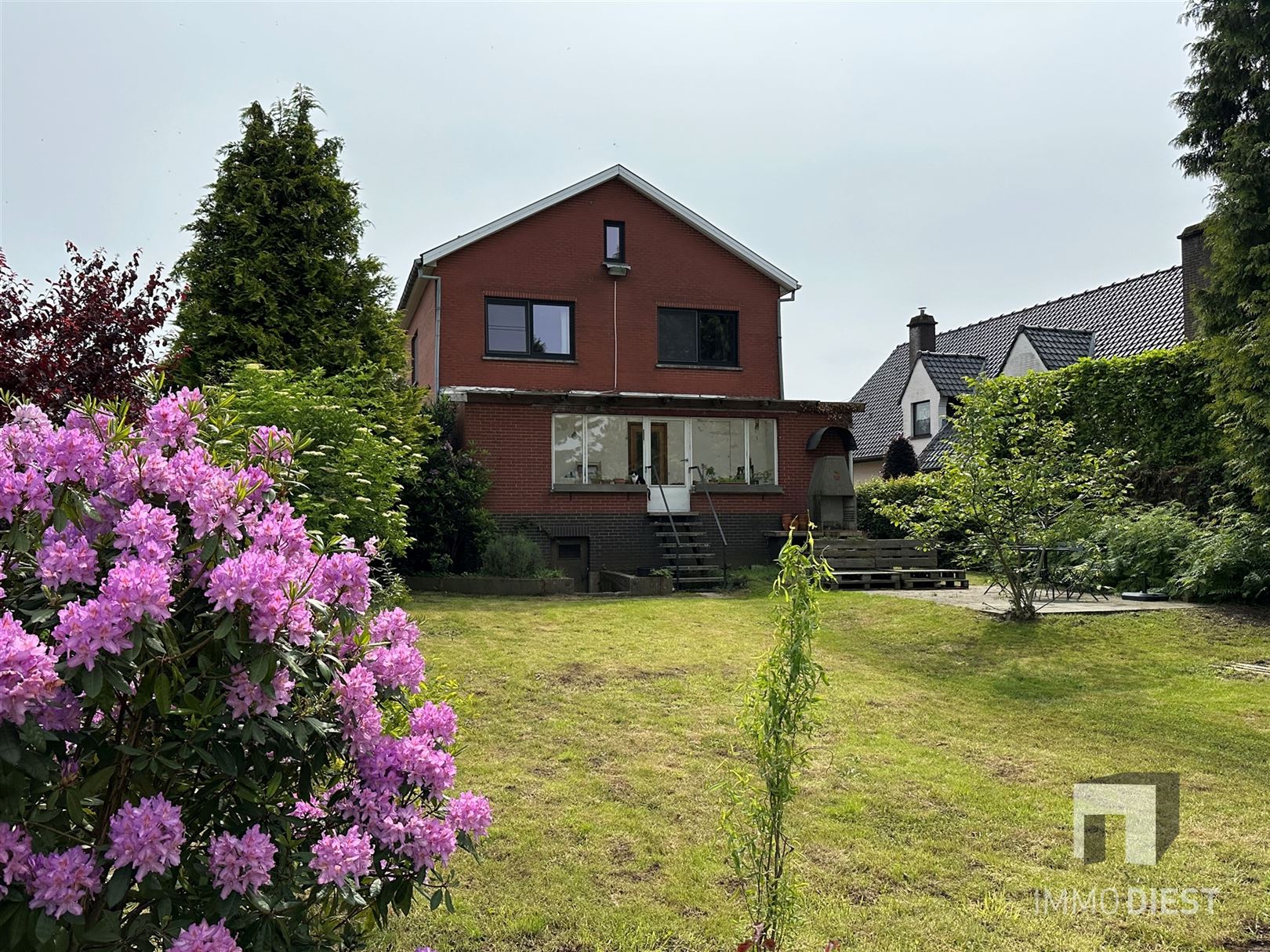 Toffe woning met 5 slpks, garage en grote tuin (13a74ca) foto 44