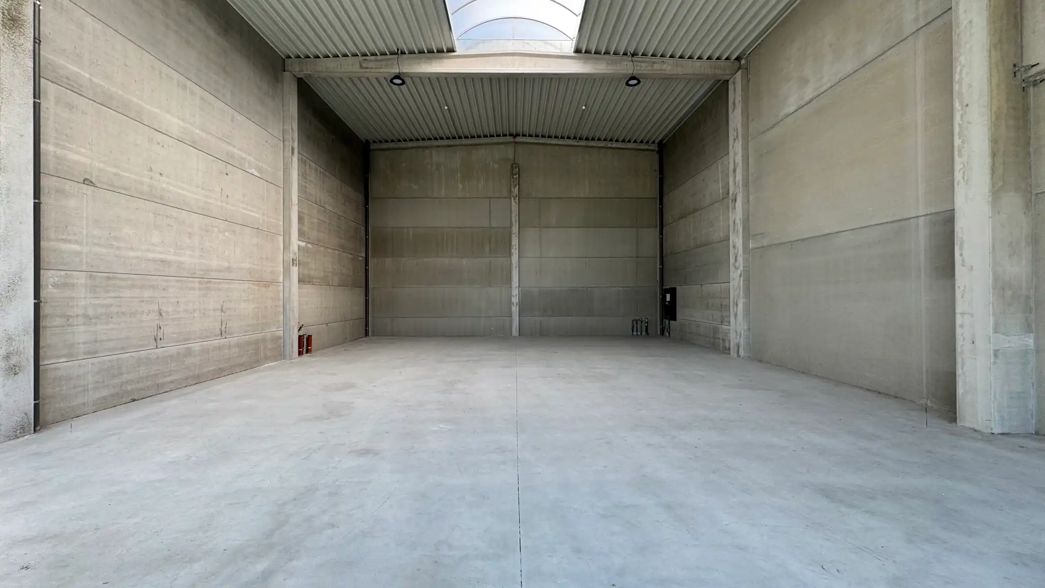 KMO-unit van 216 m² en 3 parkeerplaatsen foto 7