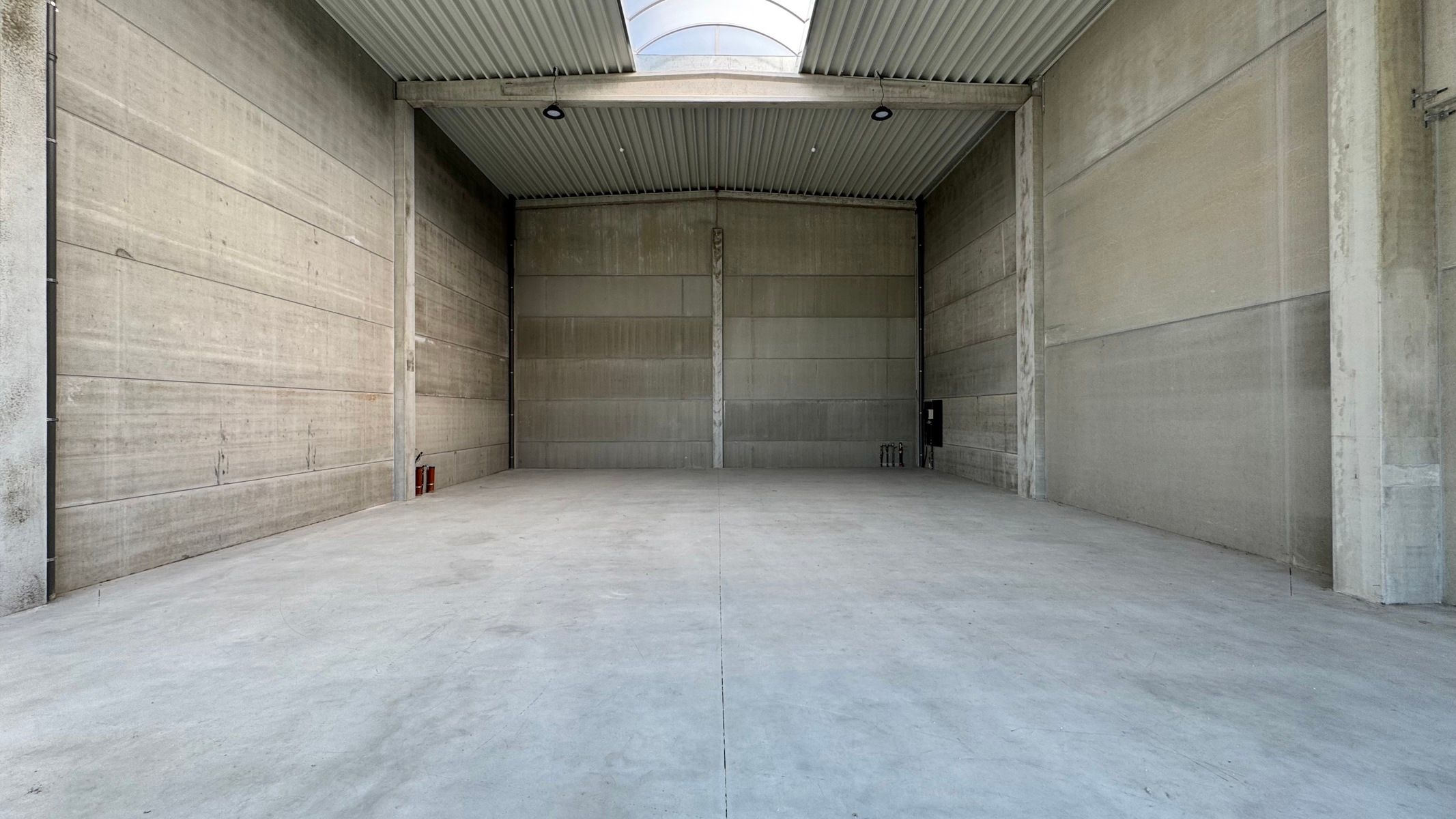 KMO-unit van 216 m² en 3 parkeerplaatsen foto 7