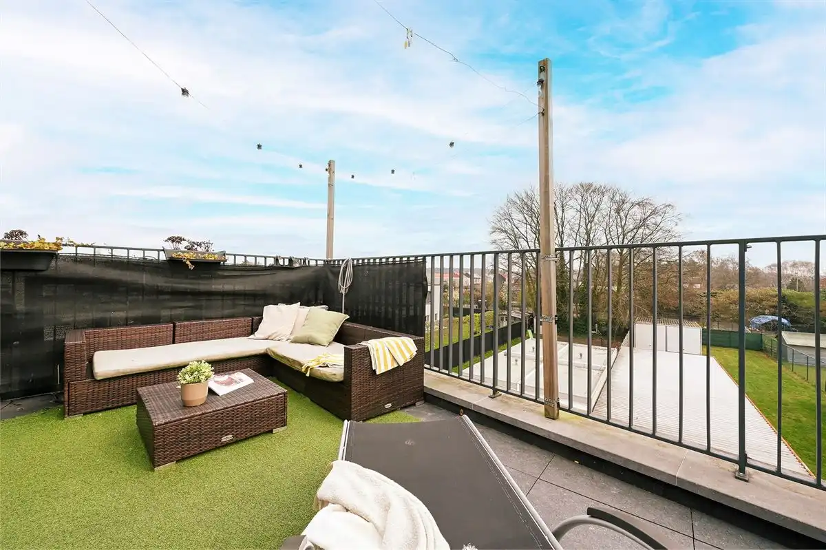 Recent dakappartement op leuke locatie te Putte-Kapellen foto 8