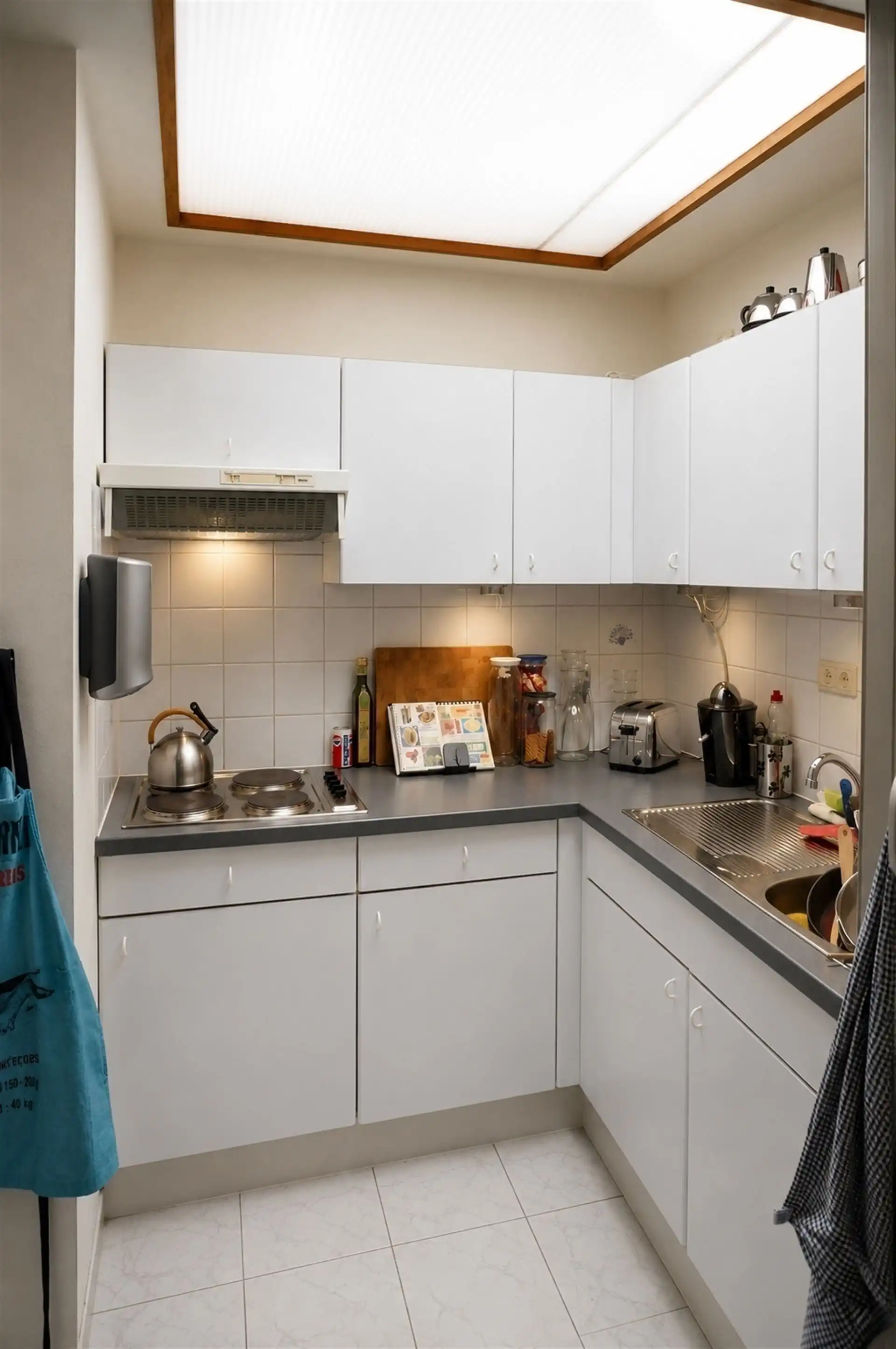 Studentenhuis met 3 koten met eigen badkamer en keuken. foto 6