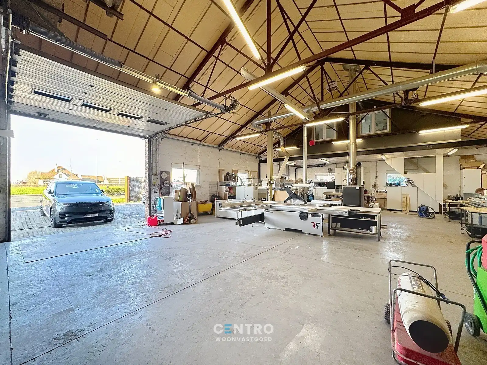 Woning met magazijn op interessante ligging te Gistel! foto 29