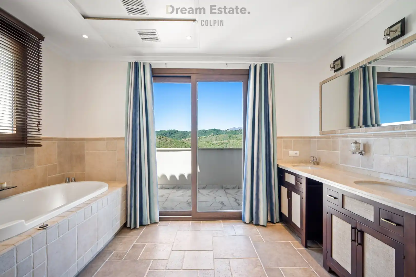 Rustig gelegen Andalusische villa te Monte Mayor met fantastische zichten.&nbsp; foto 16