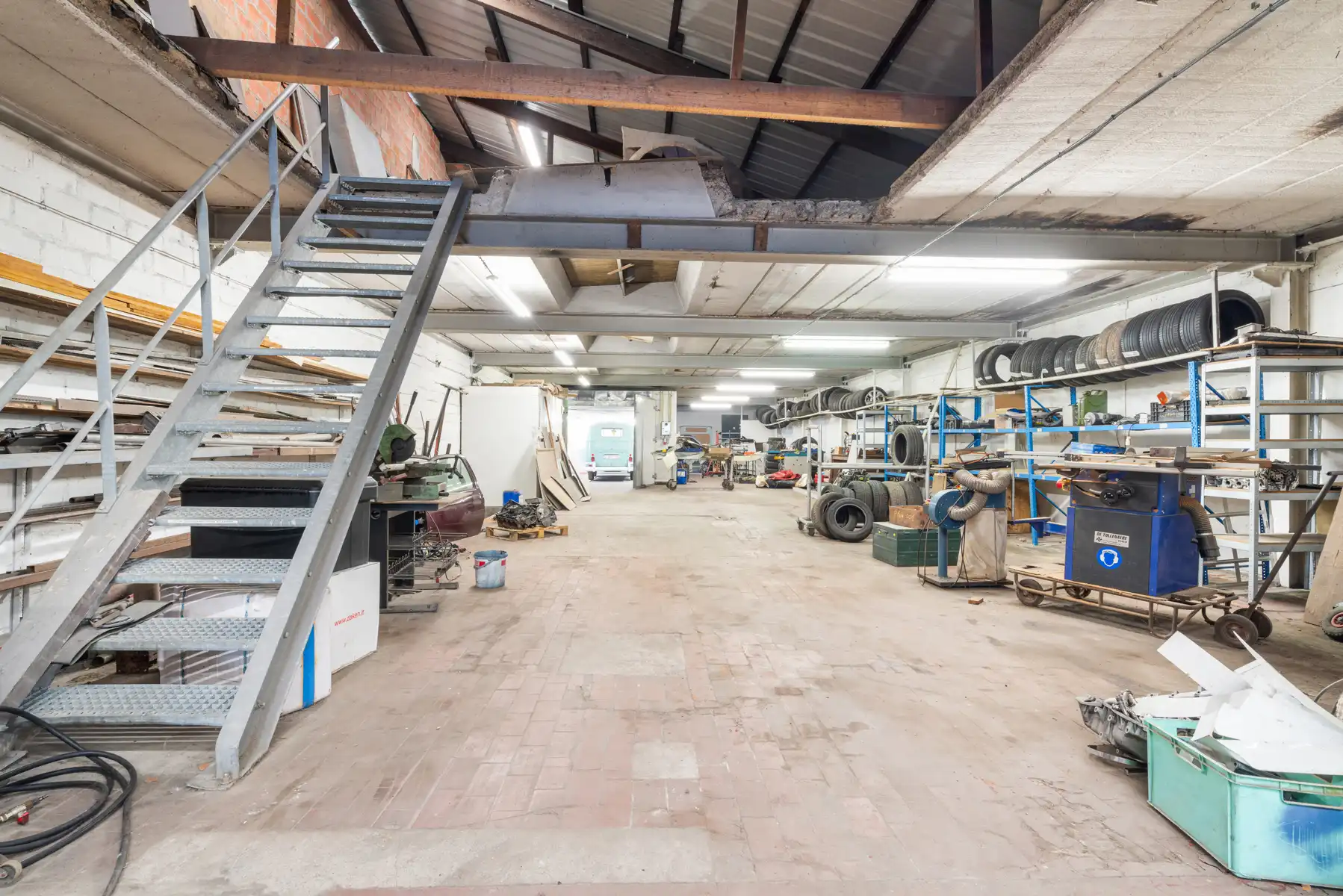 Commerciële ruimte te koop 9260 Wichelen Schellebelle