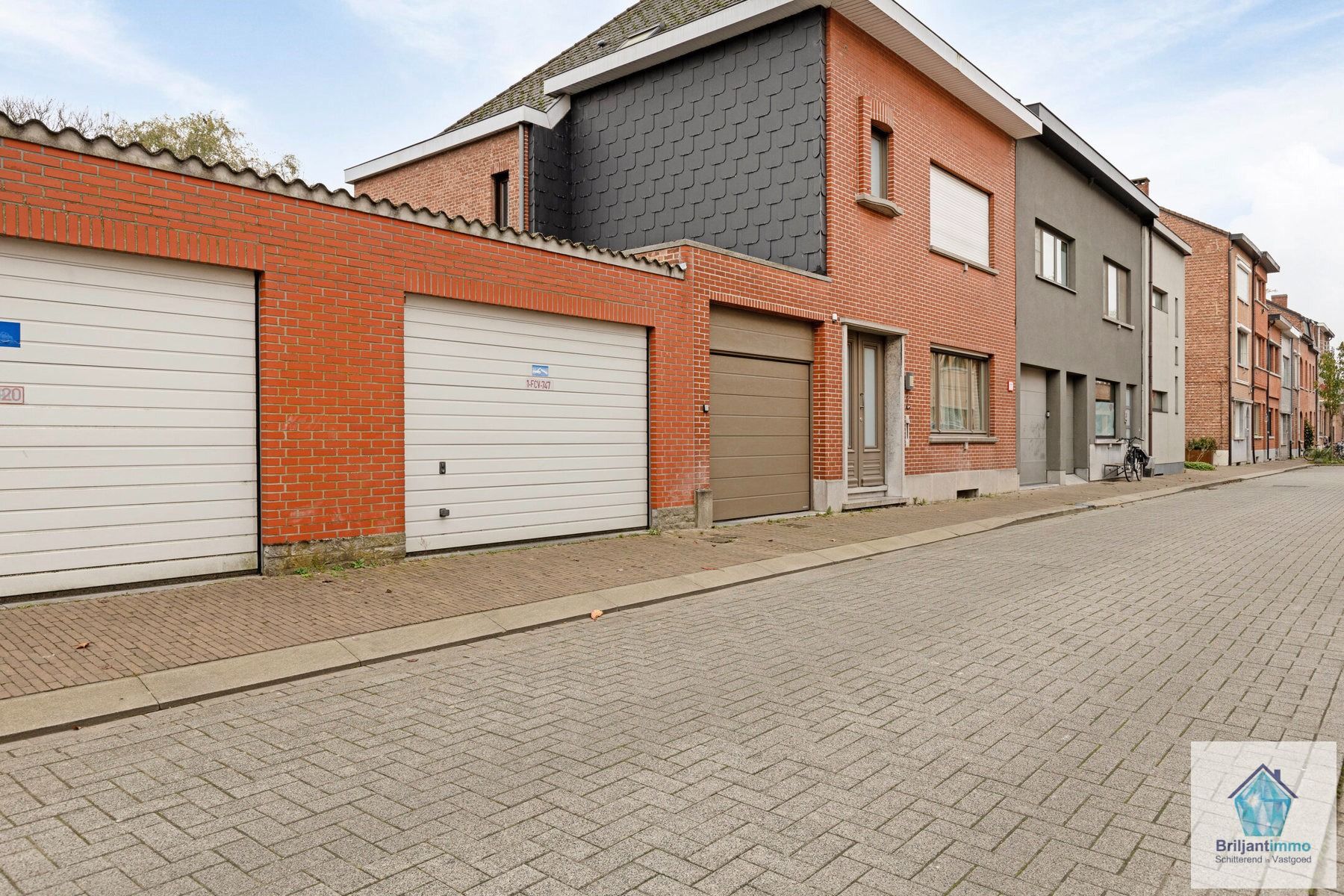 Instapklare woning met 4 slpk en garage nabij Planckendaal foto 23