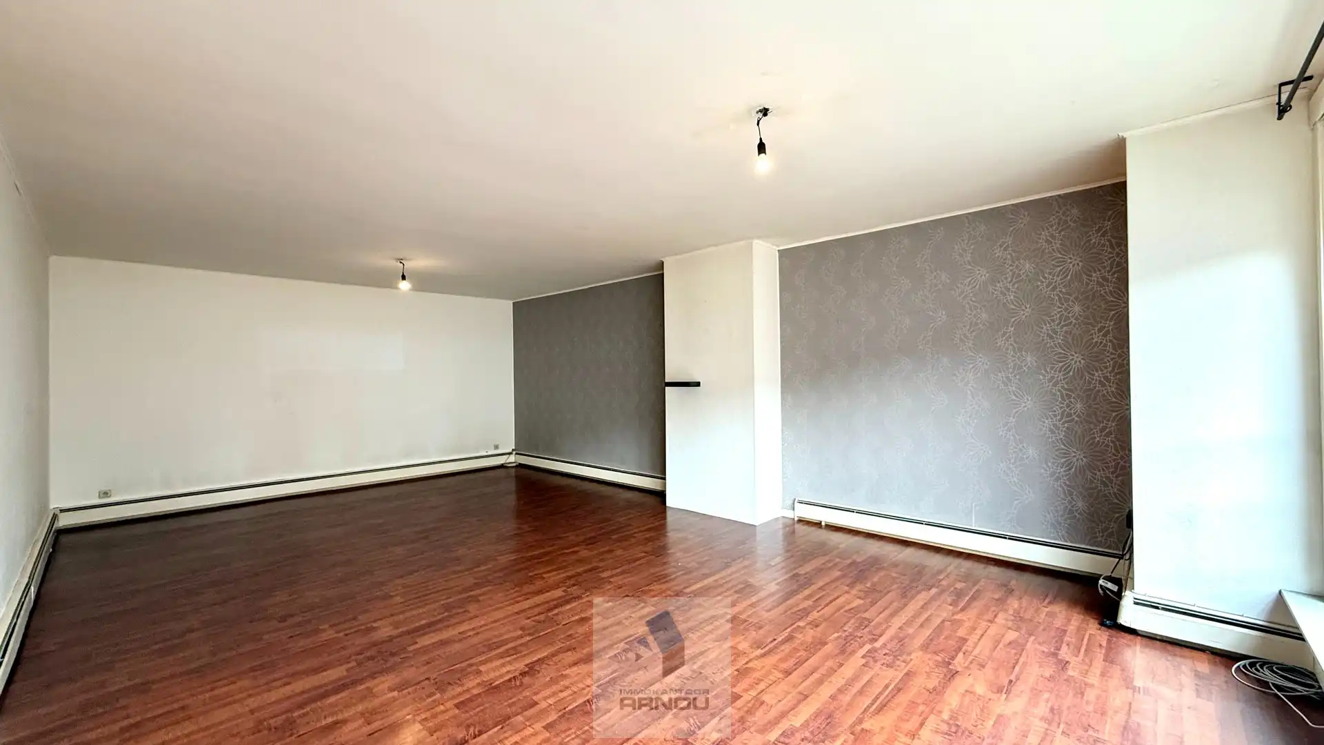 Ruim en lichtrijk appartement met 3 slaapkamers foto 5