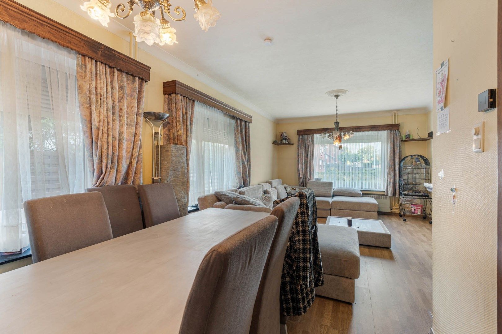 Comfortabele, halfvrijstaande woning op perceel van 7a19ca, rustige ligging! foto 6