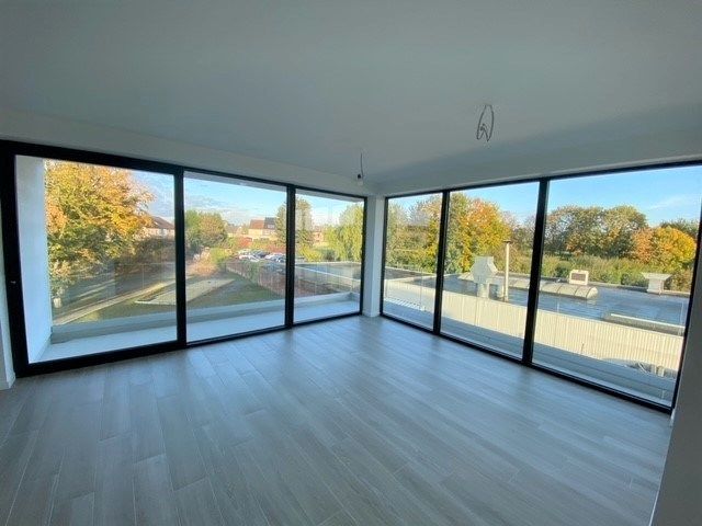 Recent appartement met twee slaapkamers (zonder parkeerplaats). Bezoekmoment: zie omschrijving. foto 2