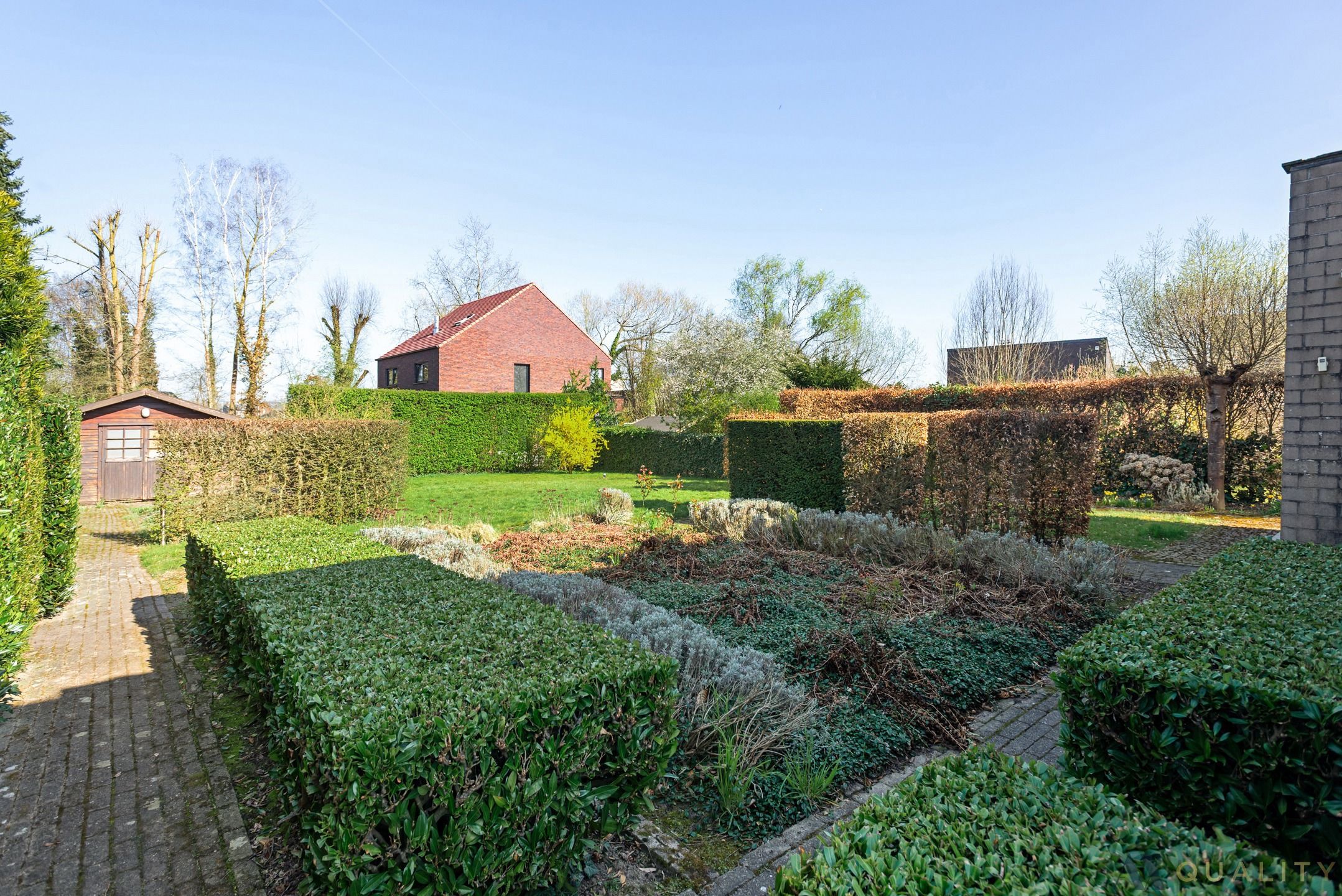 Open bebouwing met 3 slaapkamers op rustige locatie foto 16