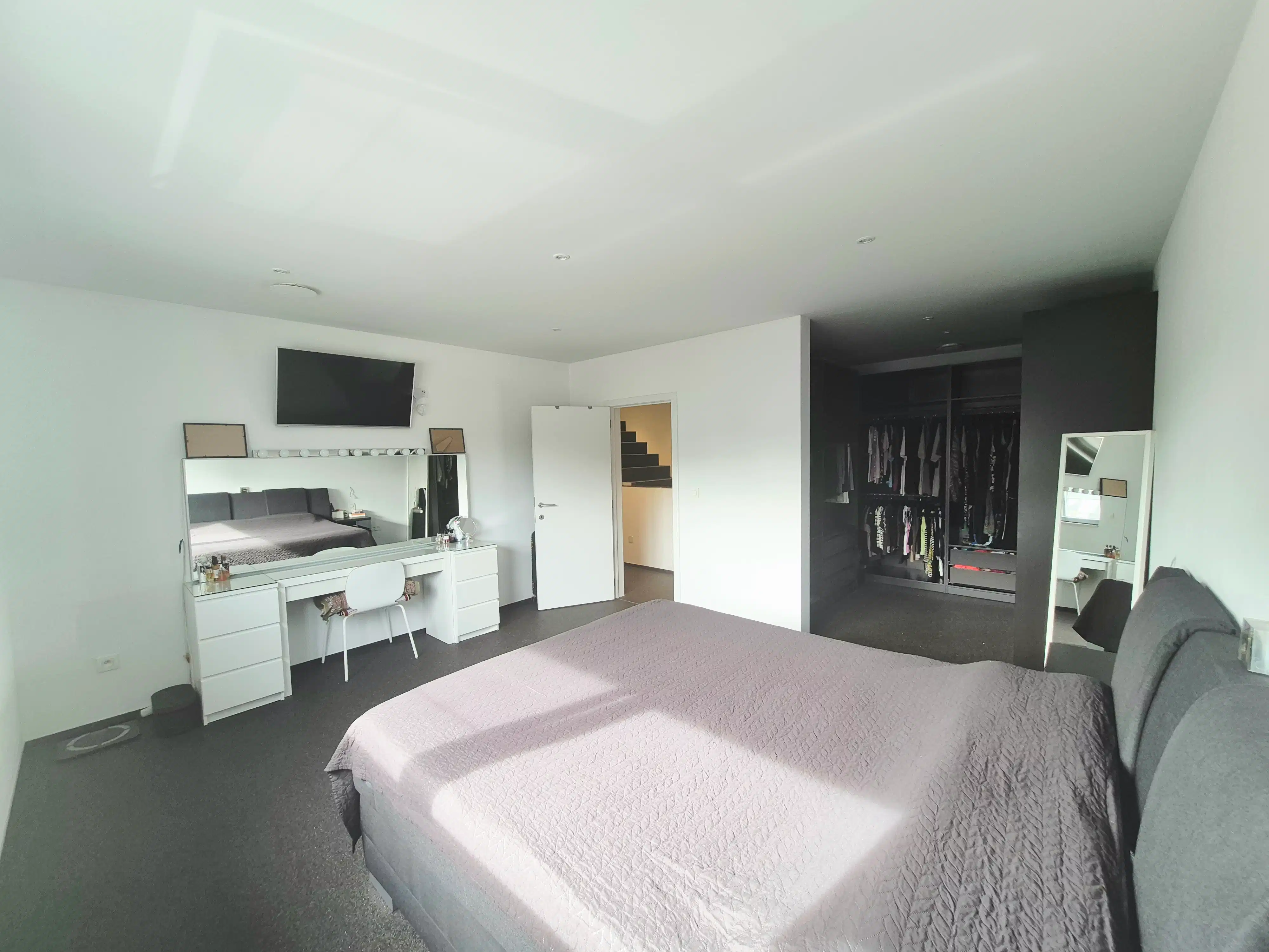 EXCLUSIEF & INSTAPKLAAR | ±385 M² | 5 SLAAPKAMERS | E-PEIL 9 | GEOTHERMIE foto 7