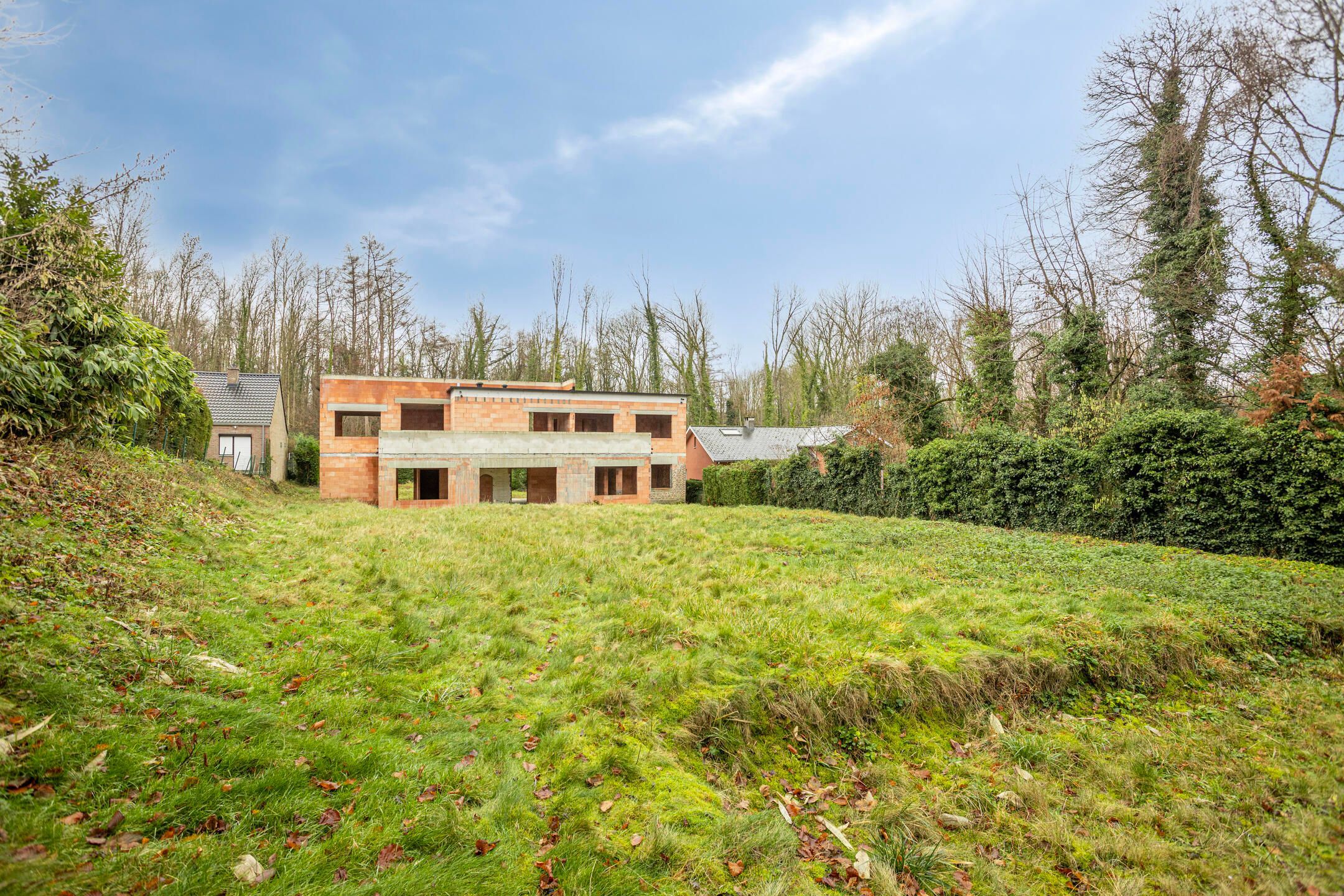 Uitzonderlijke ruwbouw met royale ruimtes te Meldert foto 24