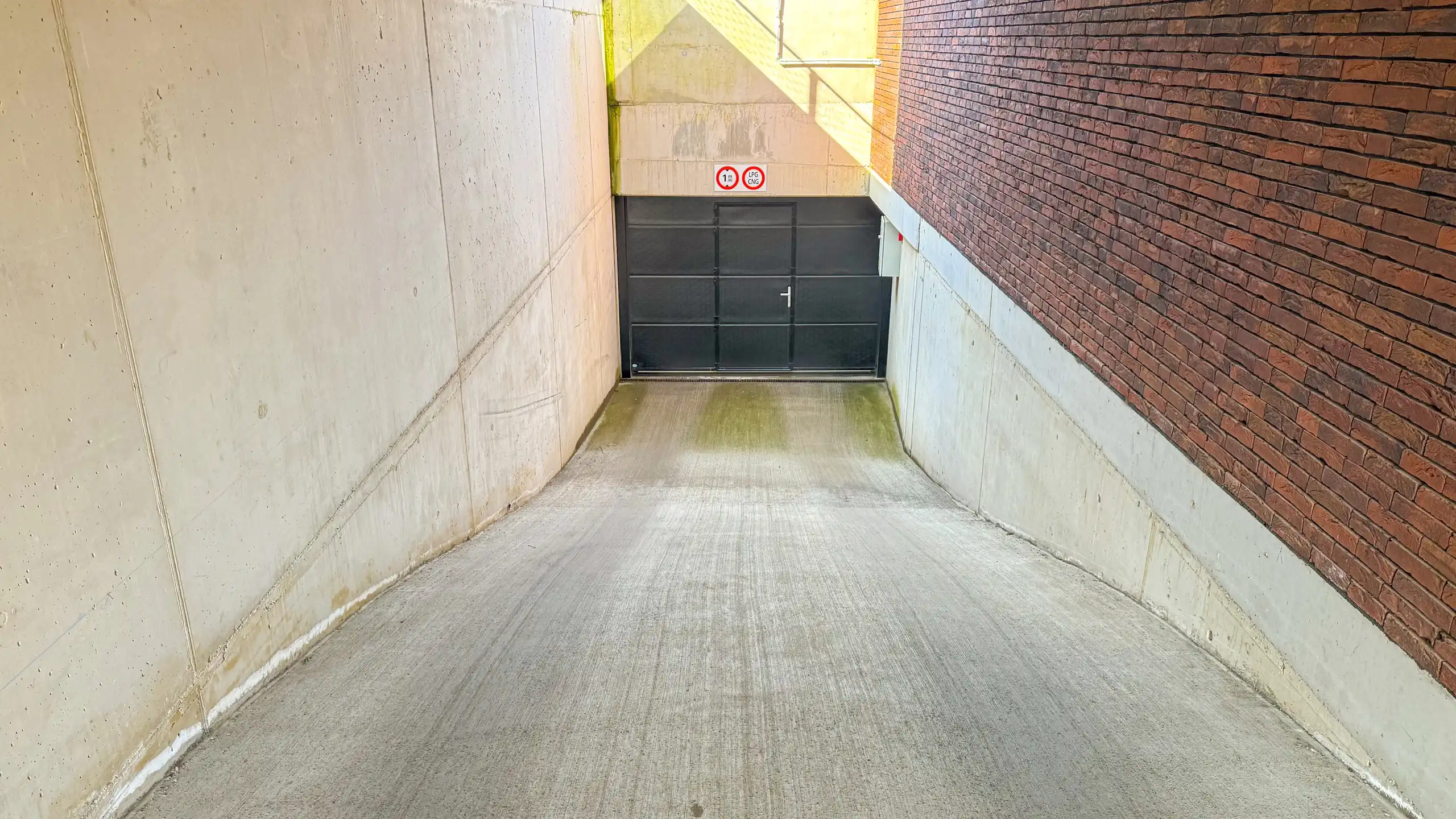 Modern app met 2 slpks, terras en lift centrum Heusden! foto 31