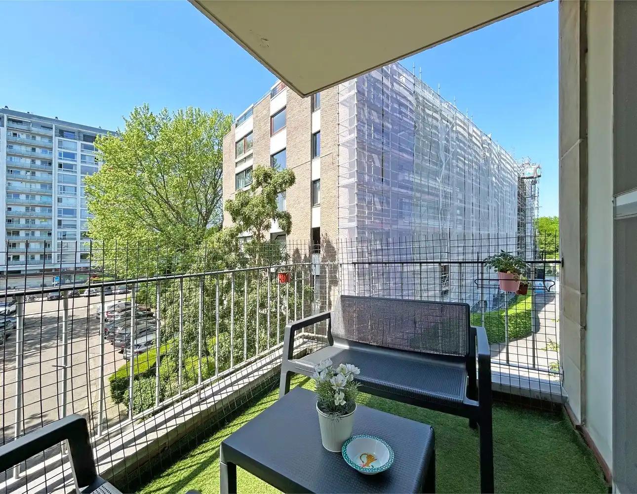 2 slaapkamer appartement met terras en staanplaats te Wilrijk! foto 8