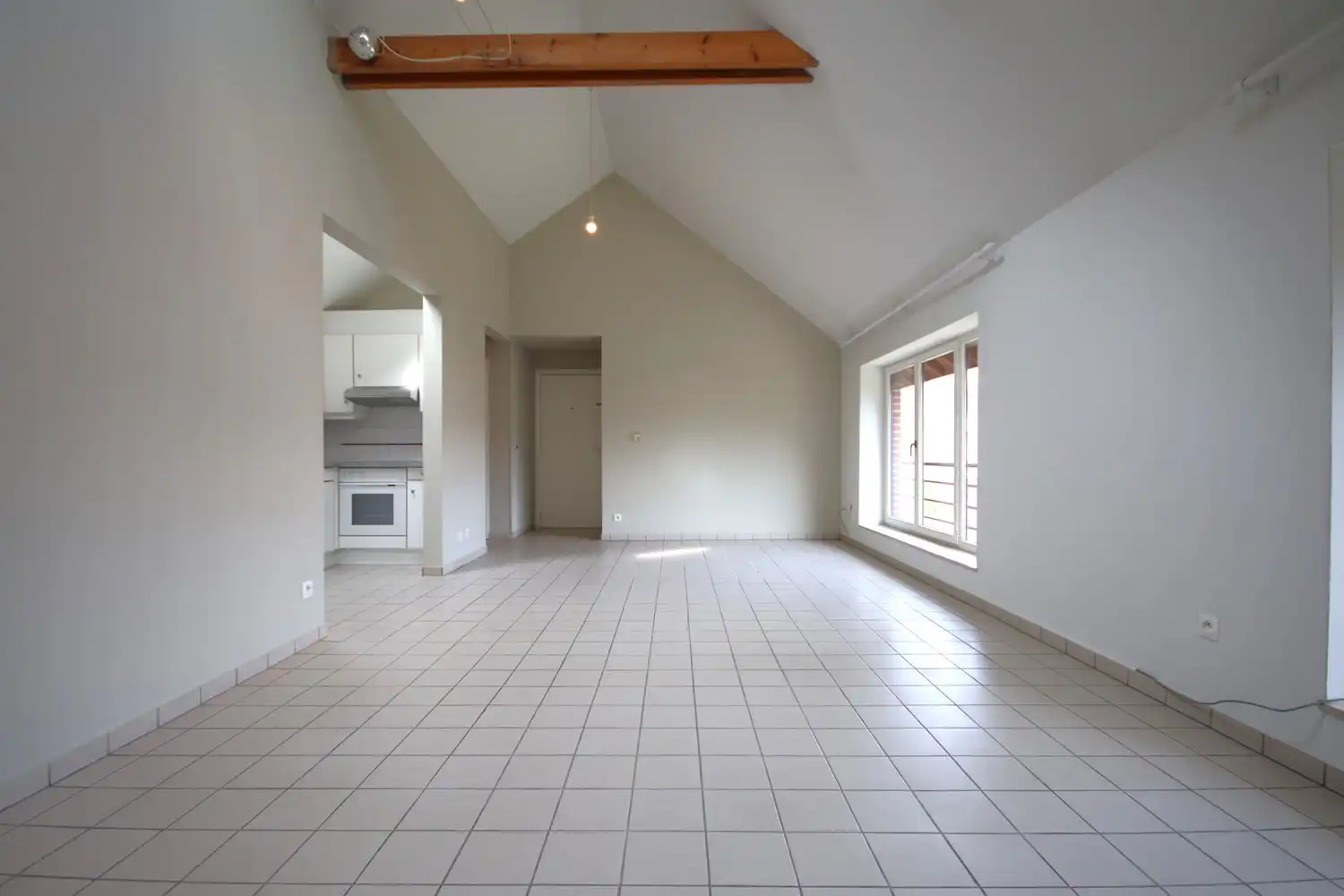 Goed gelegen appartement met 1 slaapkamer midden in het centrum foto 9