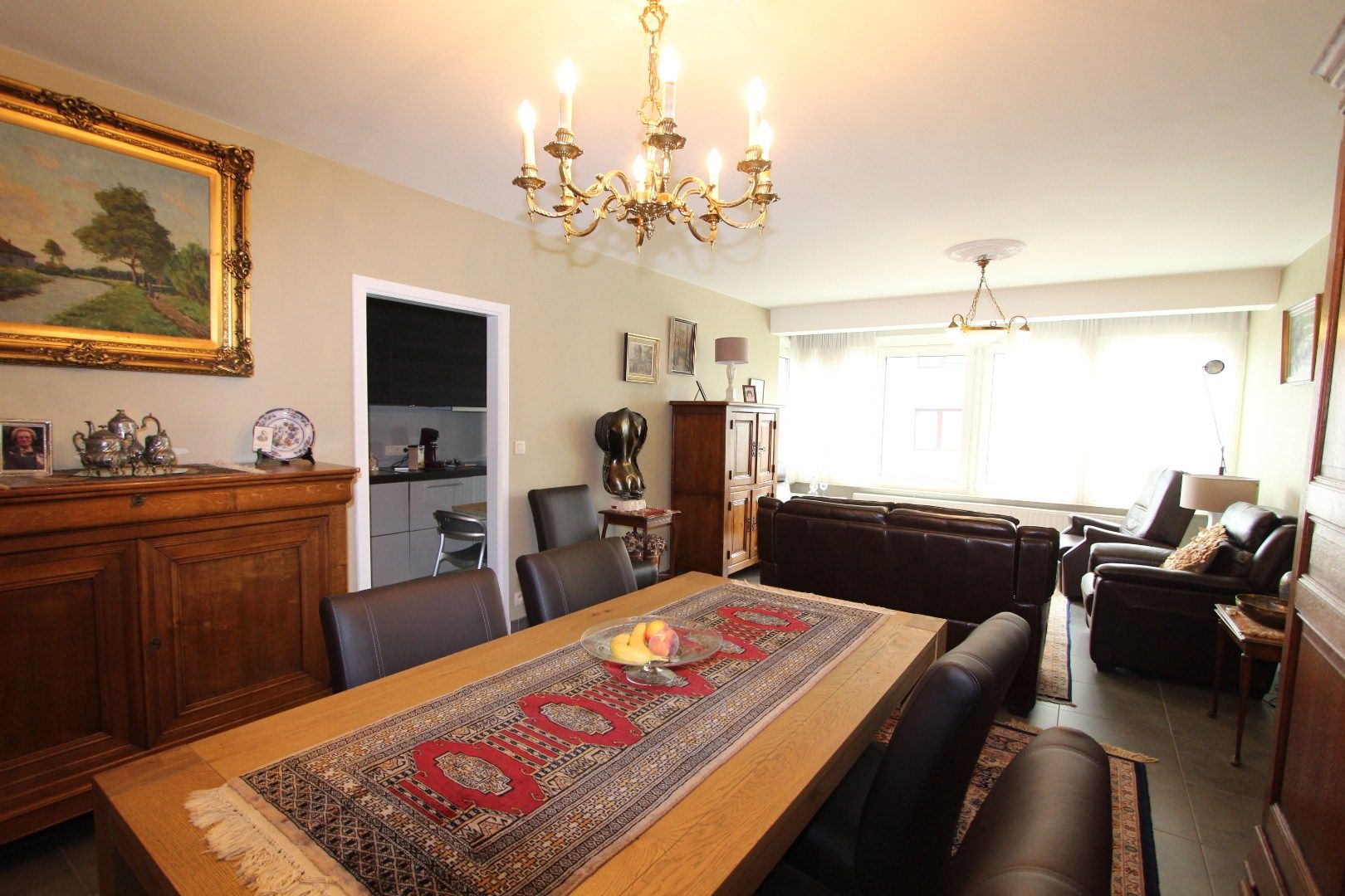 MODERN APPARTEMENT IN HET STADSCENTRUM foto 2