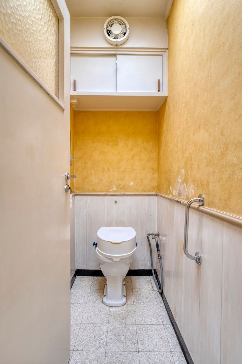 Goedgelegen woning met 3 slaapkamers ! foto 10