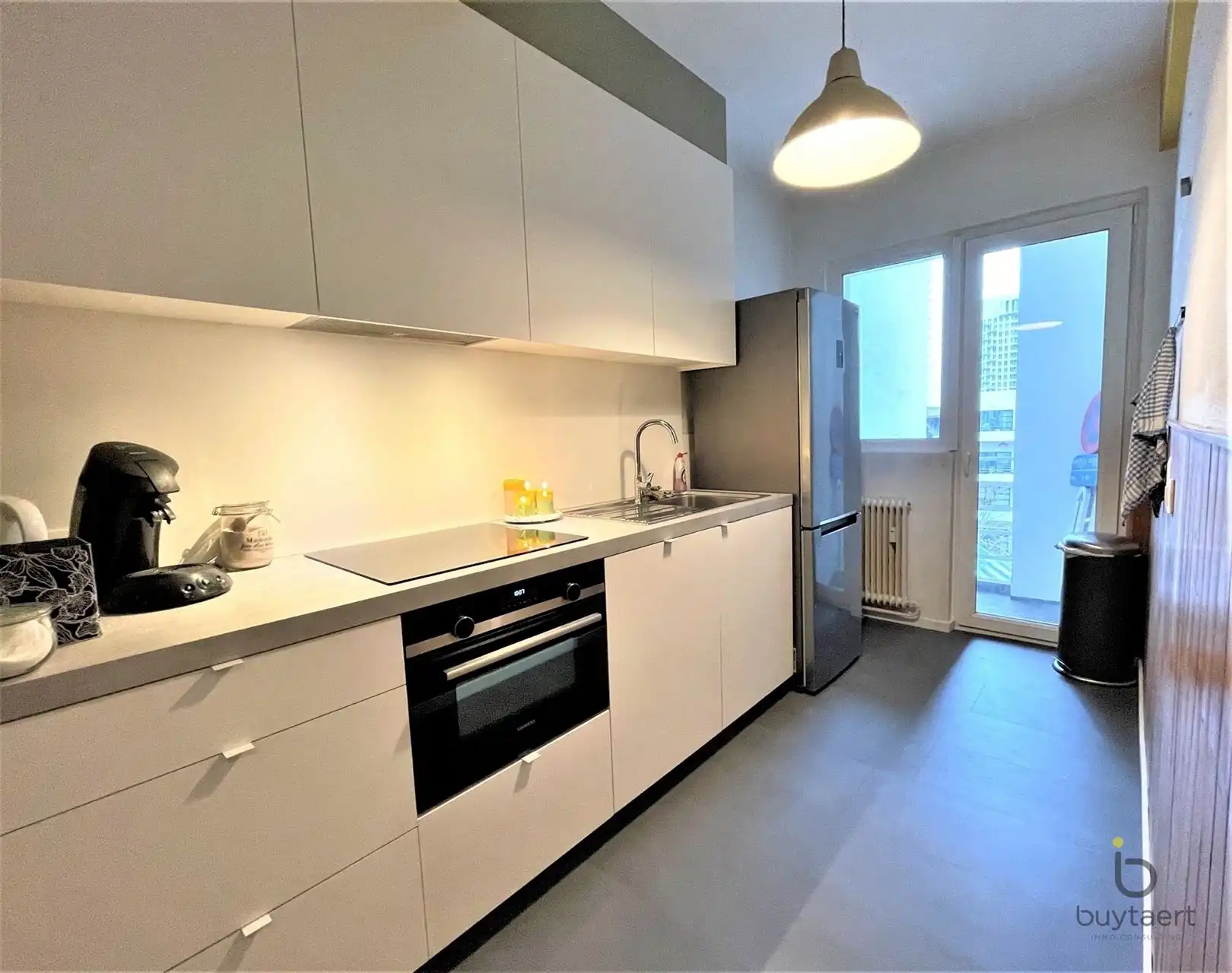 Charmant appartement met een gezellig terrasje nabij het Eilandje! foto 3