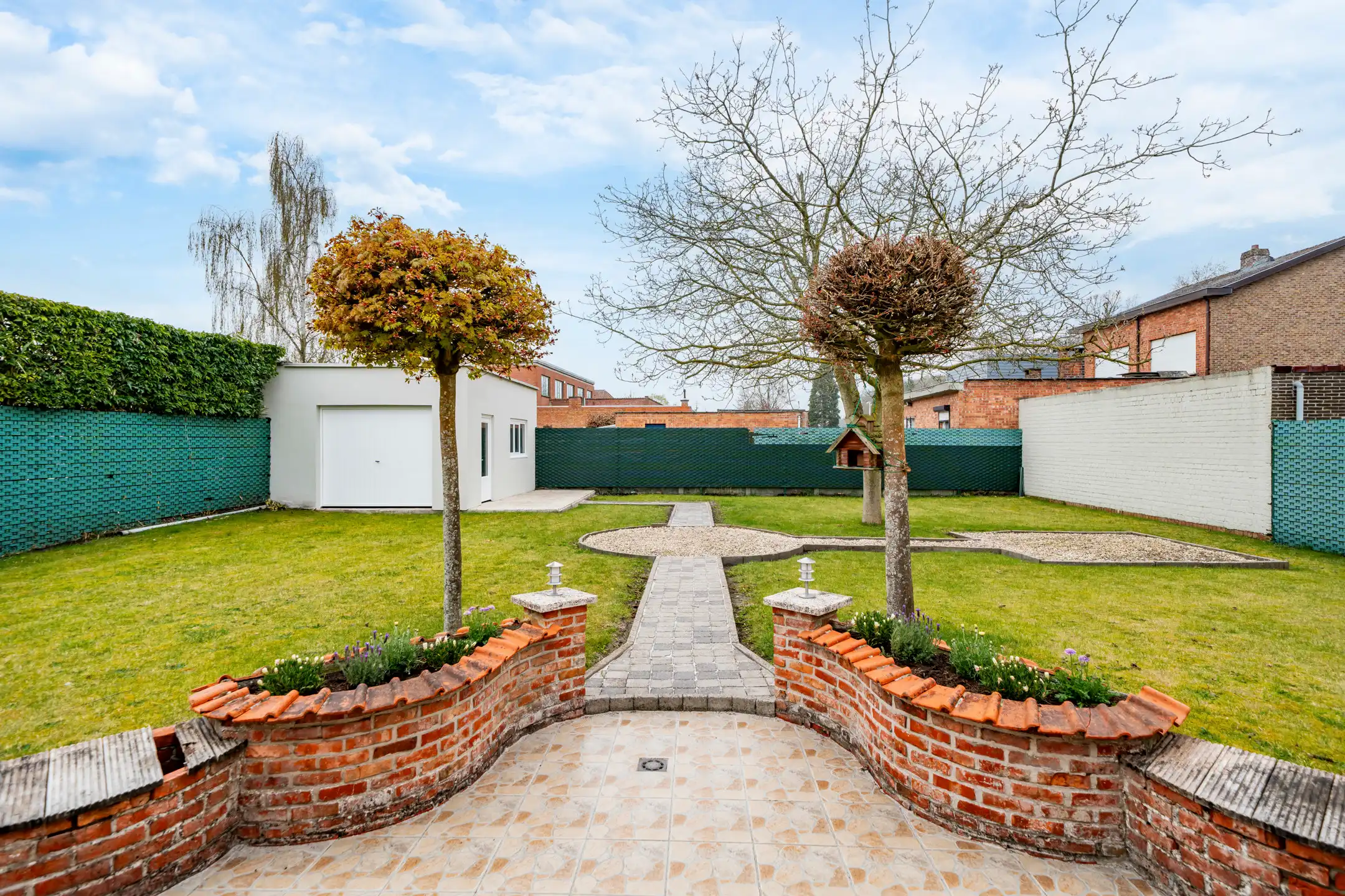 Prachtige dorpswoning op 1.099 m² foto 23