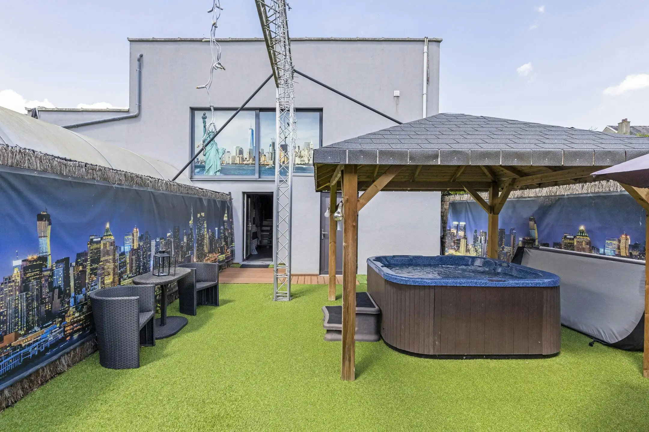 Over te nemen wellness met 3 units en 3 slpkmr appartement foto 12