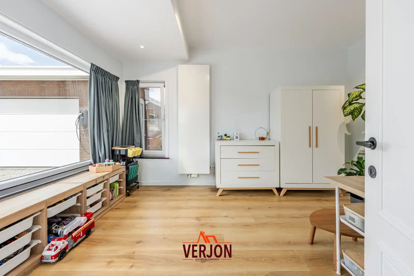 KIJKDAG 27/06/2026! Ruime gezinswoning op 1.863 m² met 4 slaapkamers en dubbele garage! foto 10