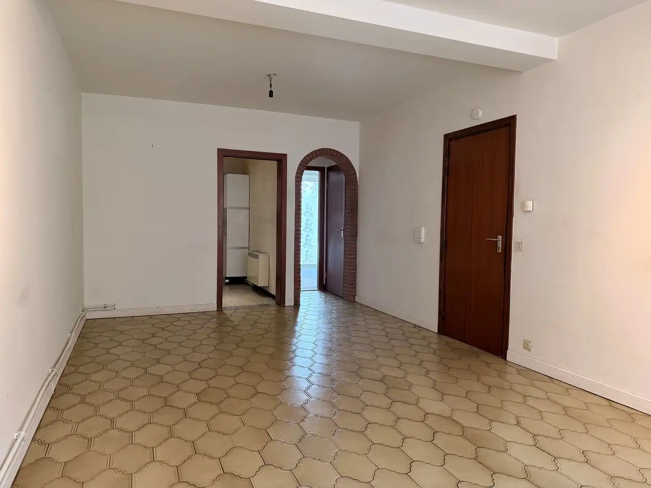 Te renoveren gelijkvloers appartement met 1 slaapkamer nabij de Grote Markt foto 2