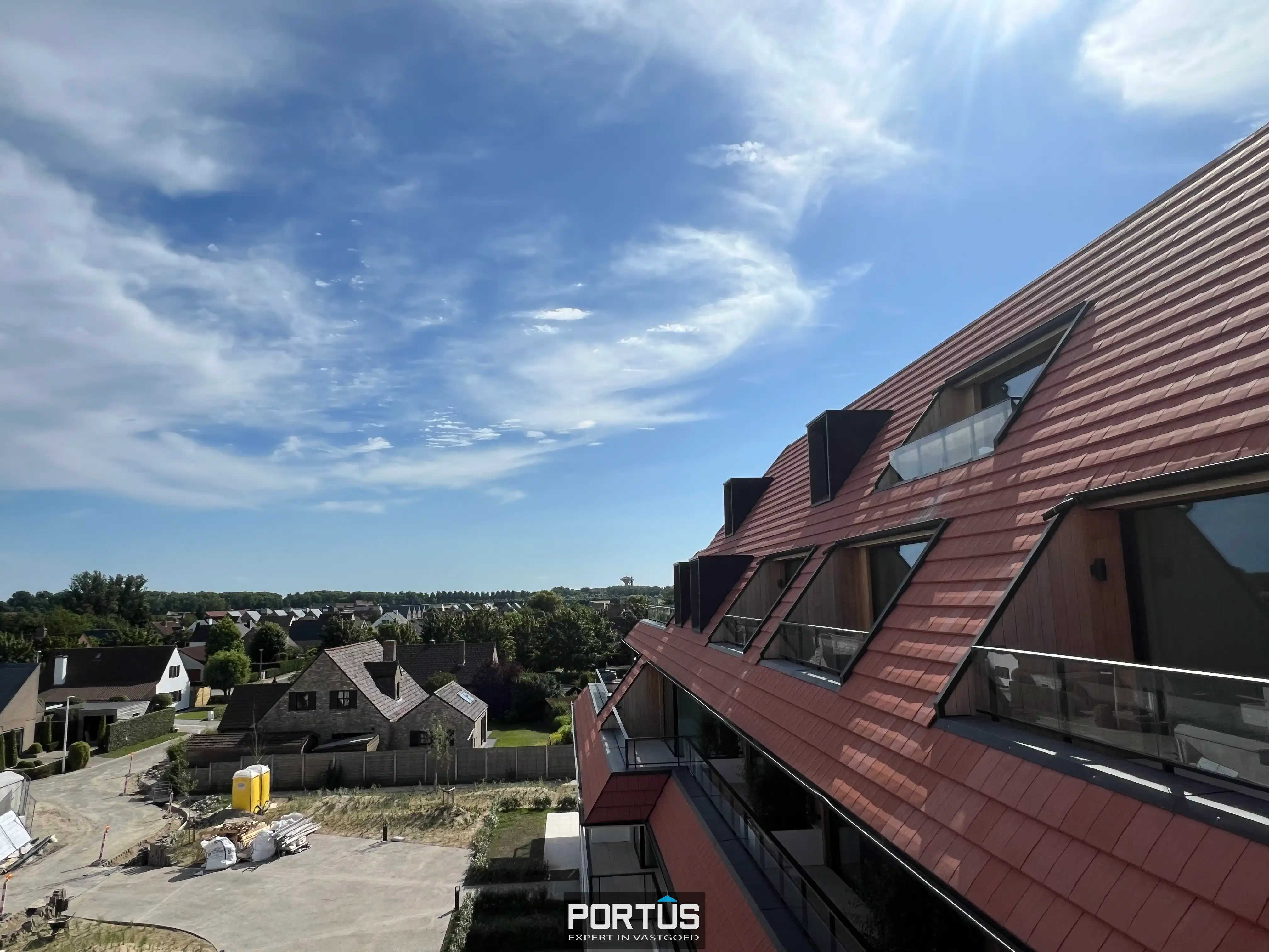 Instapklaar nieuwbouwappartement te koop met 1 slaapkamer in Residentie Portanic te Nieuwpoort foto 4