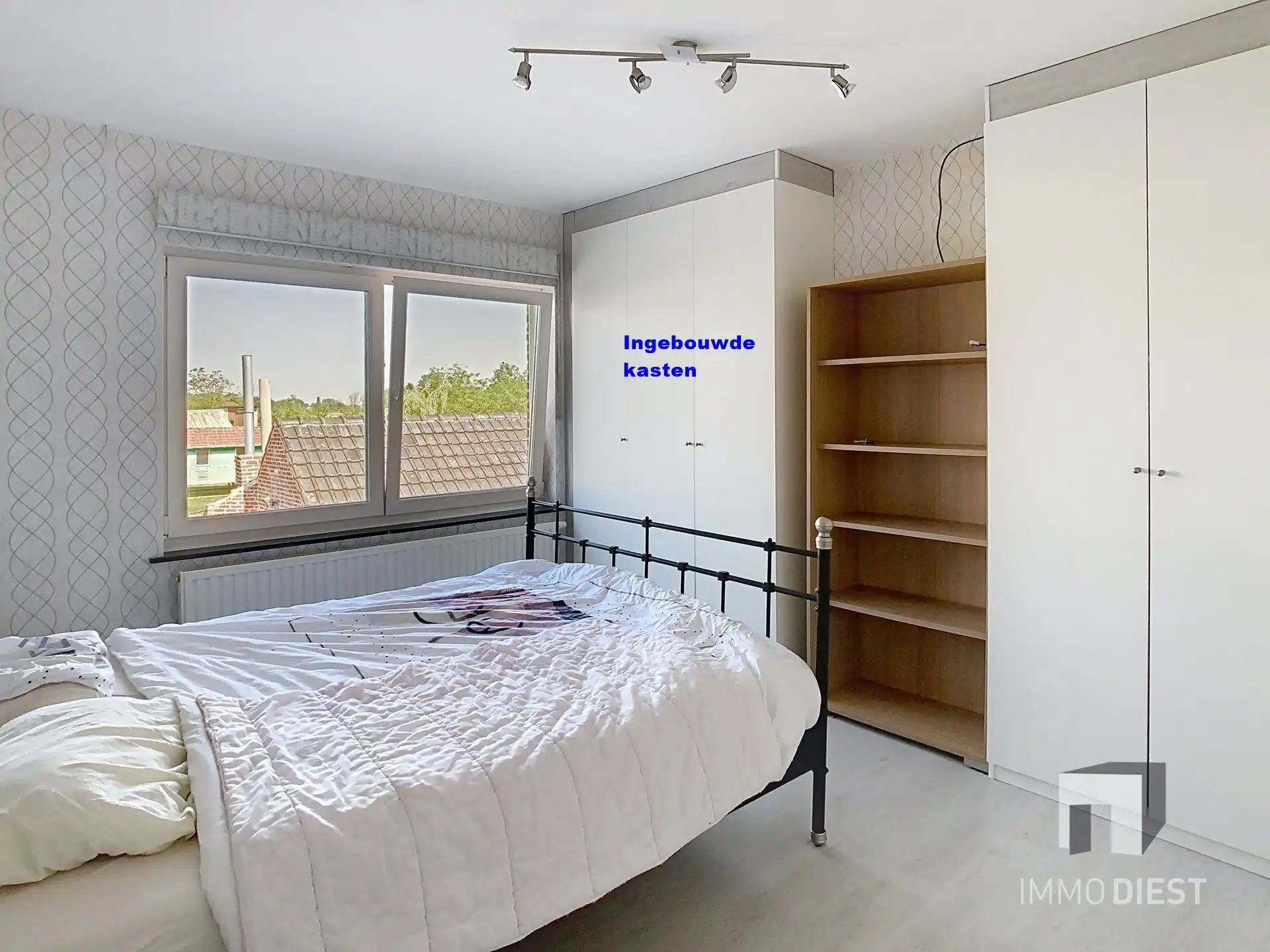 Volledig gerenoveerde halfopen woning +  EPC A foto 24